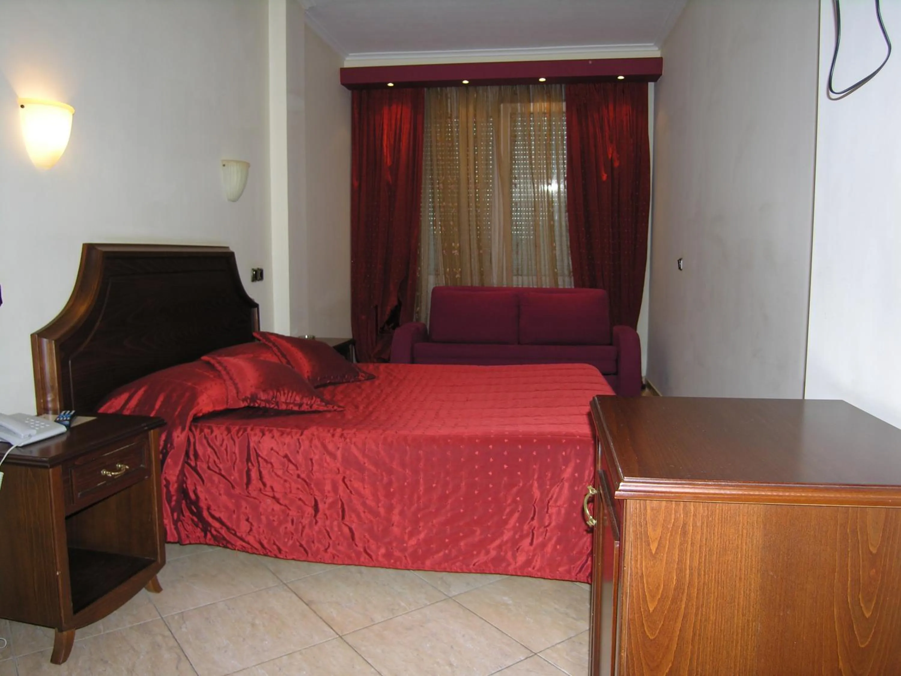 Photo of the whole room, Bed in Filippos