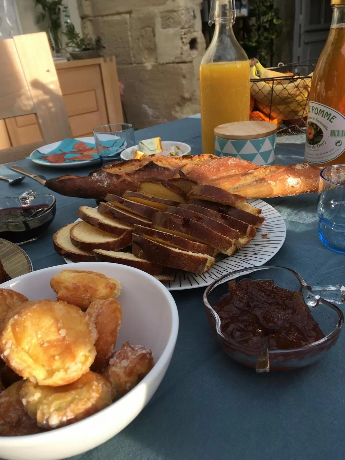 Garden view in Le mas Normand