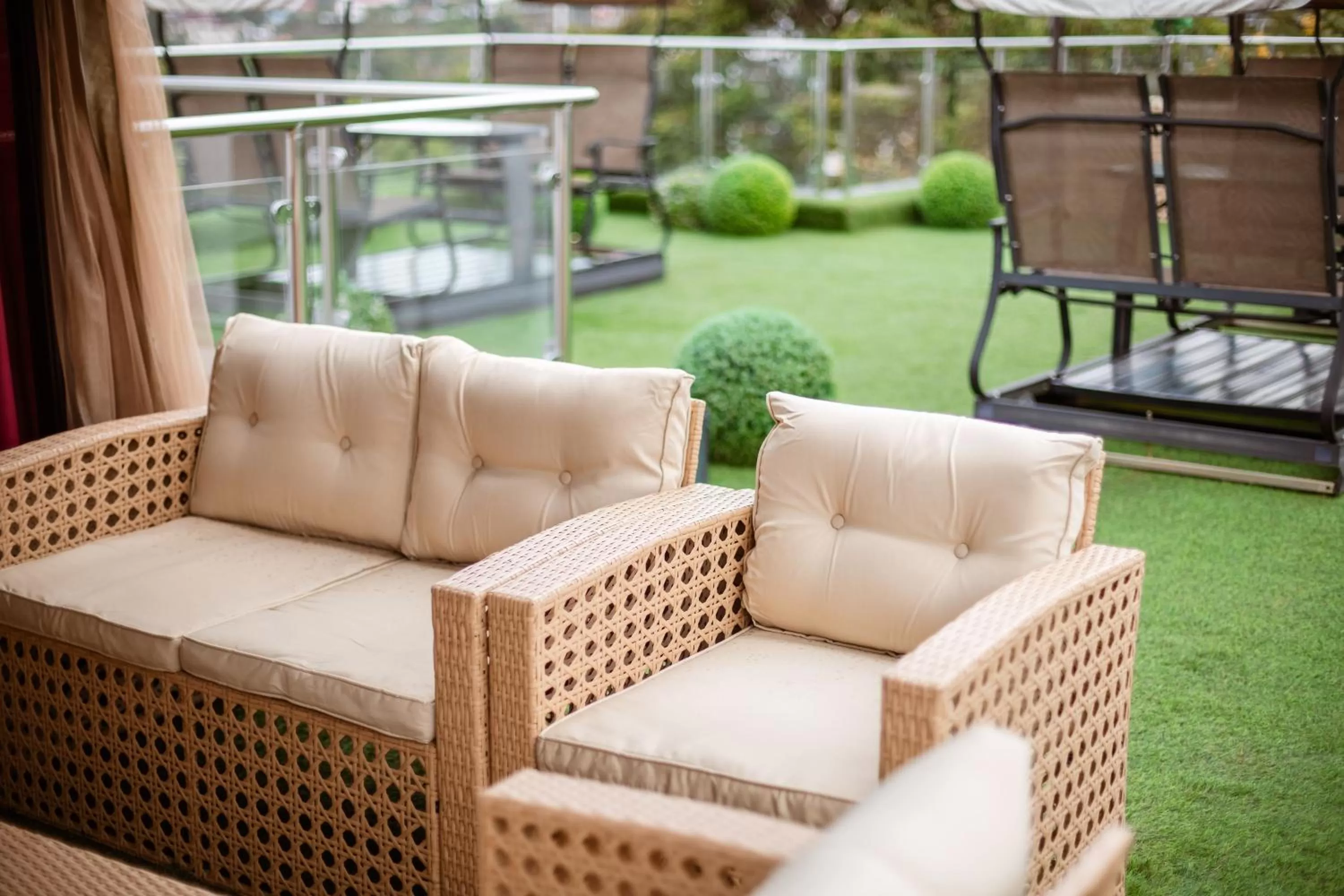 Patio in Ndaru Luxury Suites