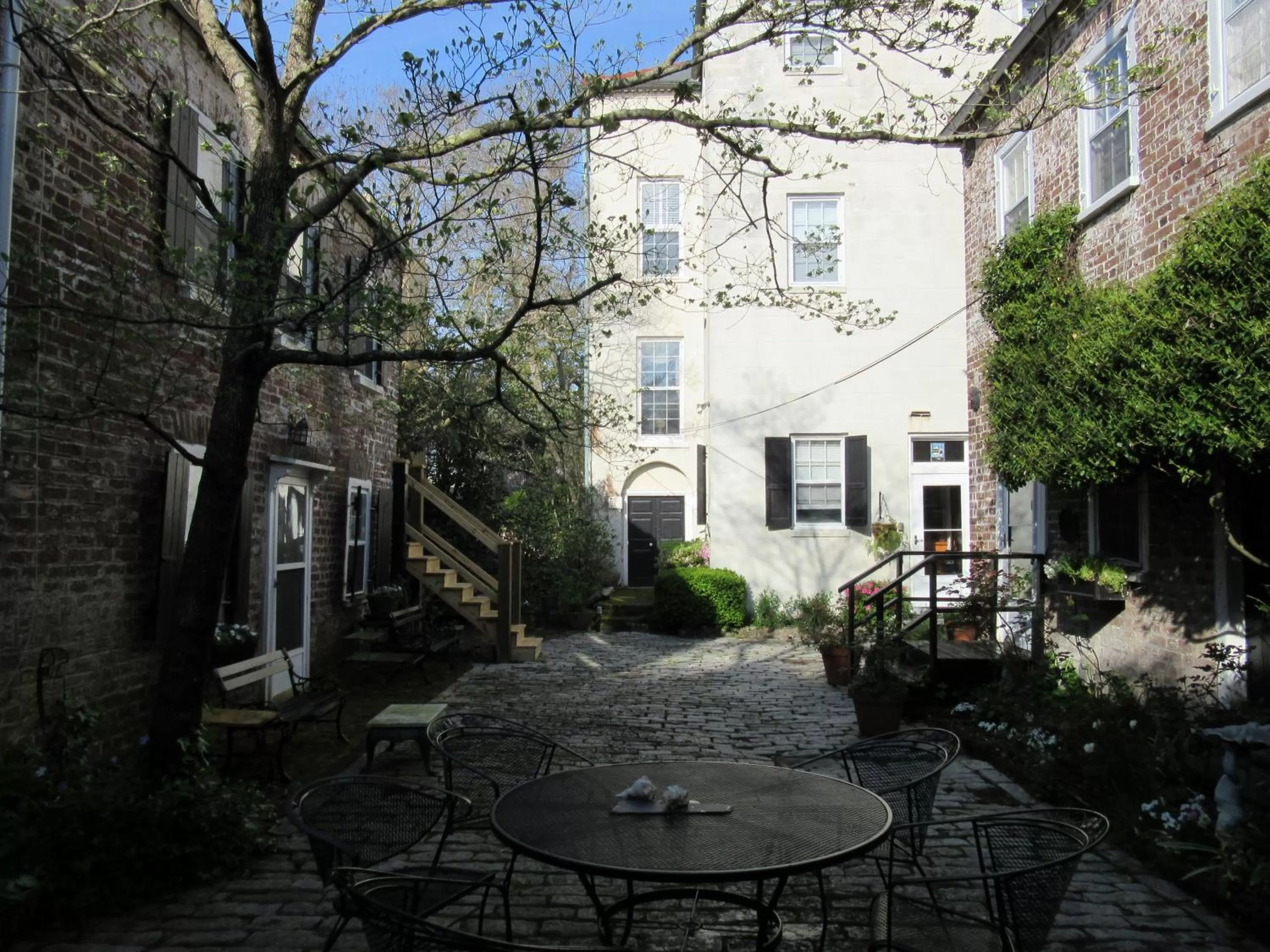 Patio in Historic 86 Church Street