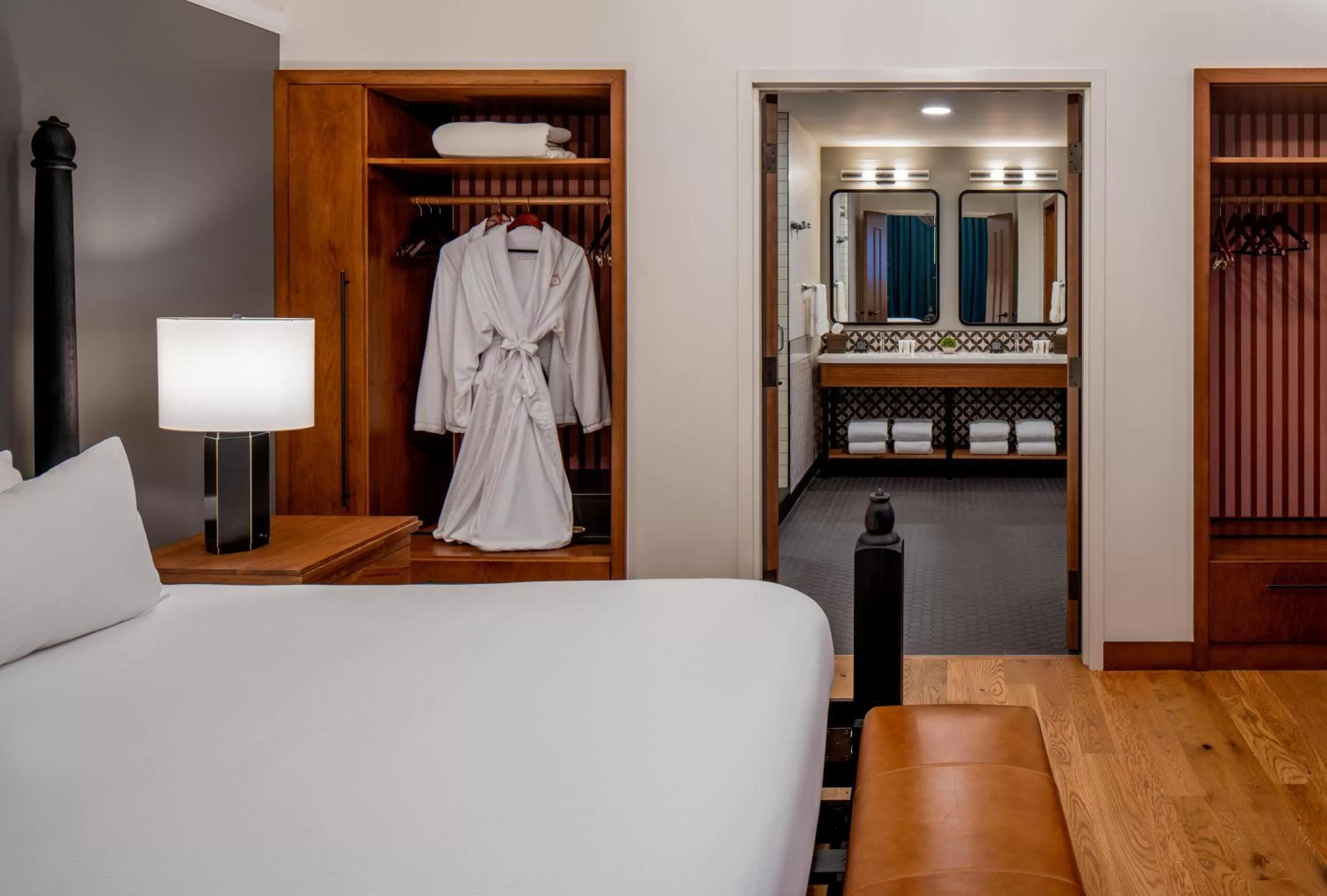 Photo of the whole room in The Last Hotel