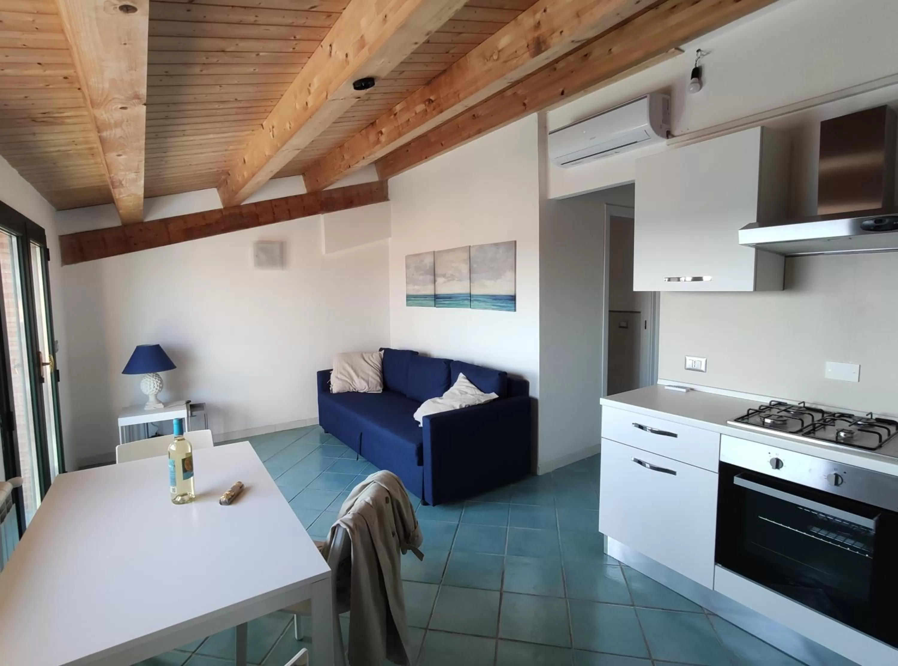 Kitchen or kitchenette in Villa delle Palme