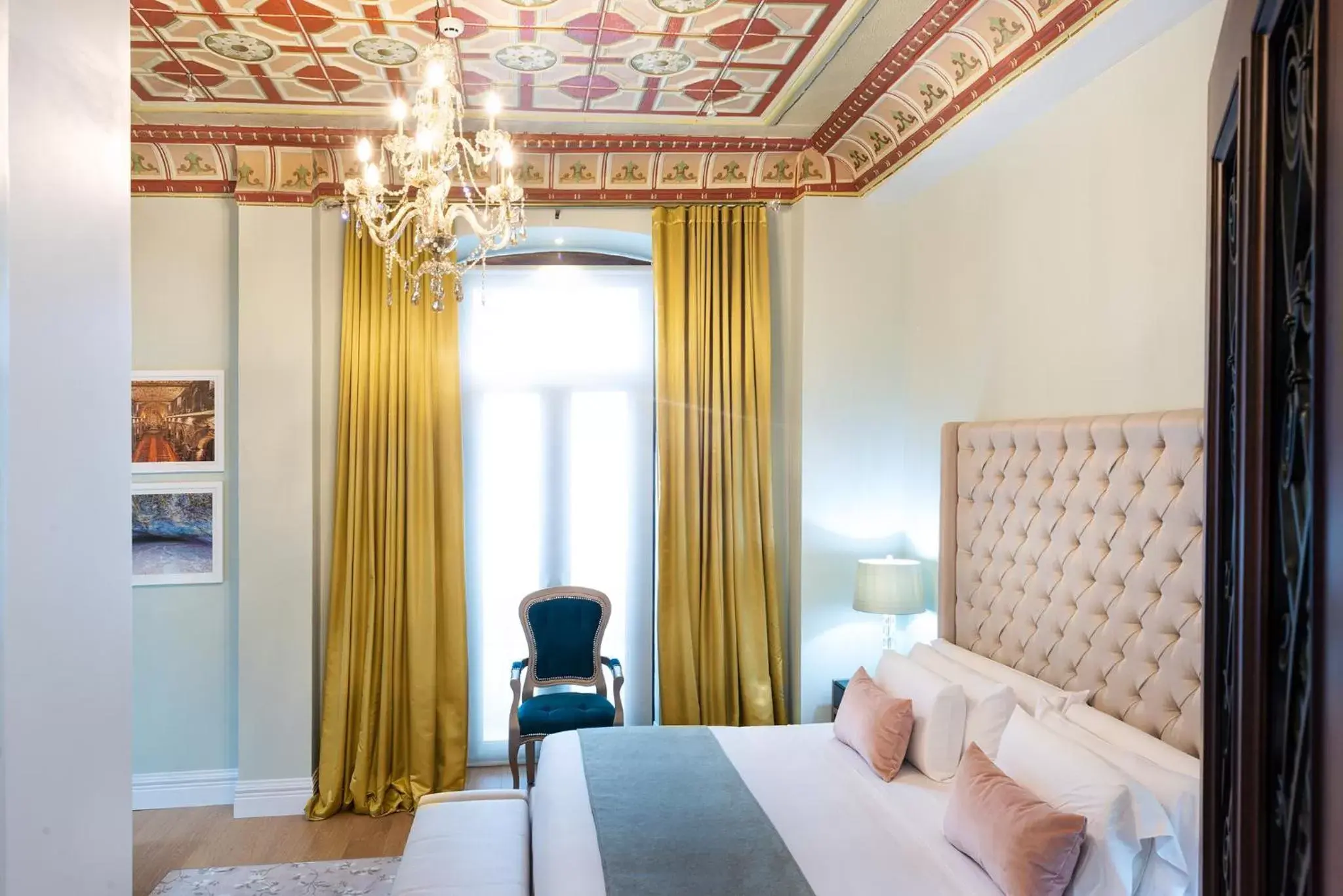 Queen Room with Balcony in Itza Hotel Boutique Internacional Queen Room with Balcony in Itza Hotel Boutique Internacional