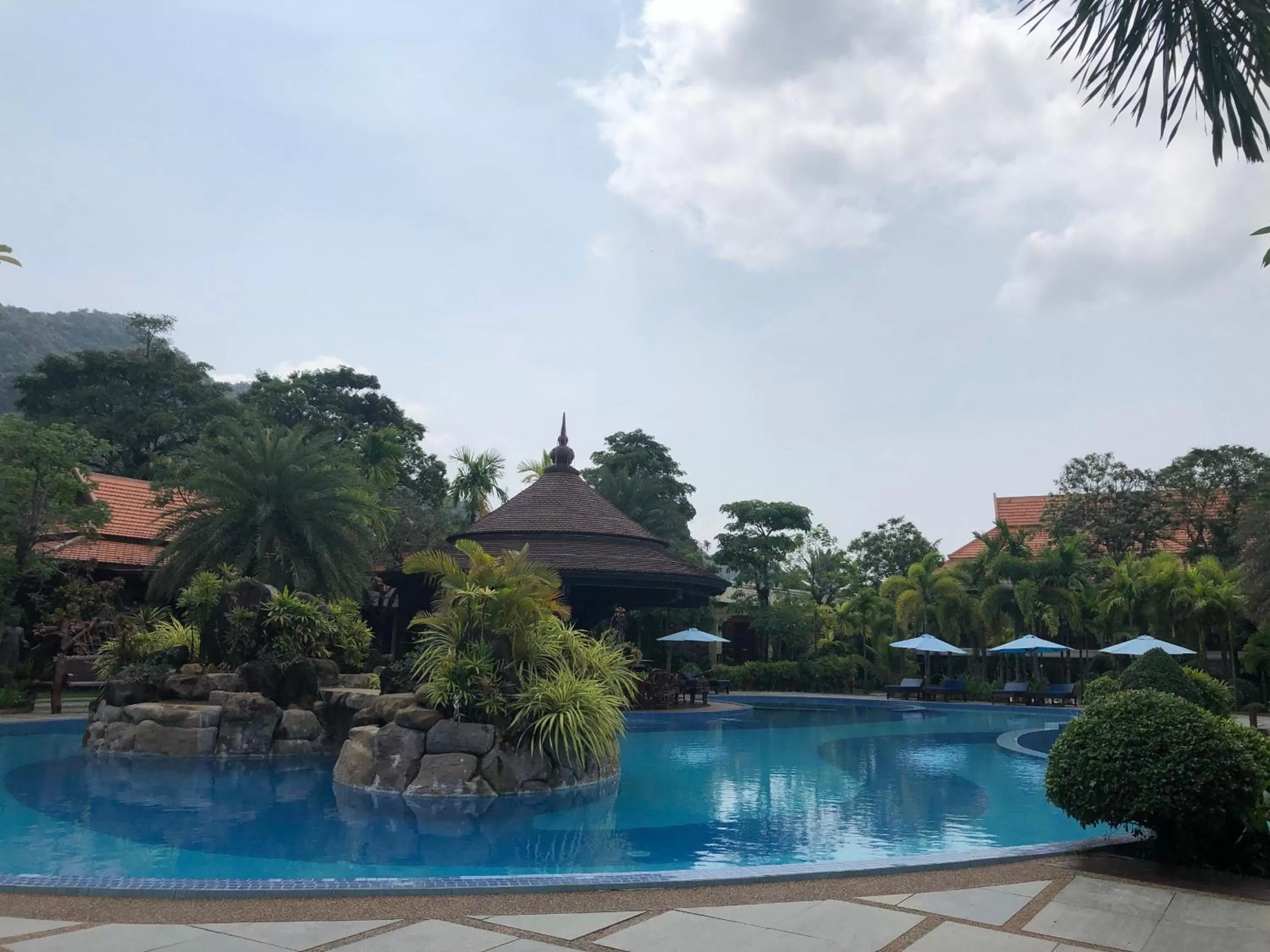 Swimming Pool in Try Palace Resort-Kep