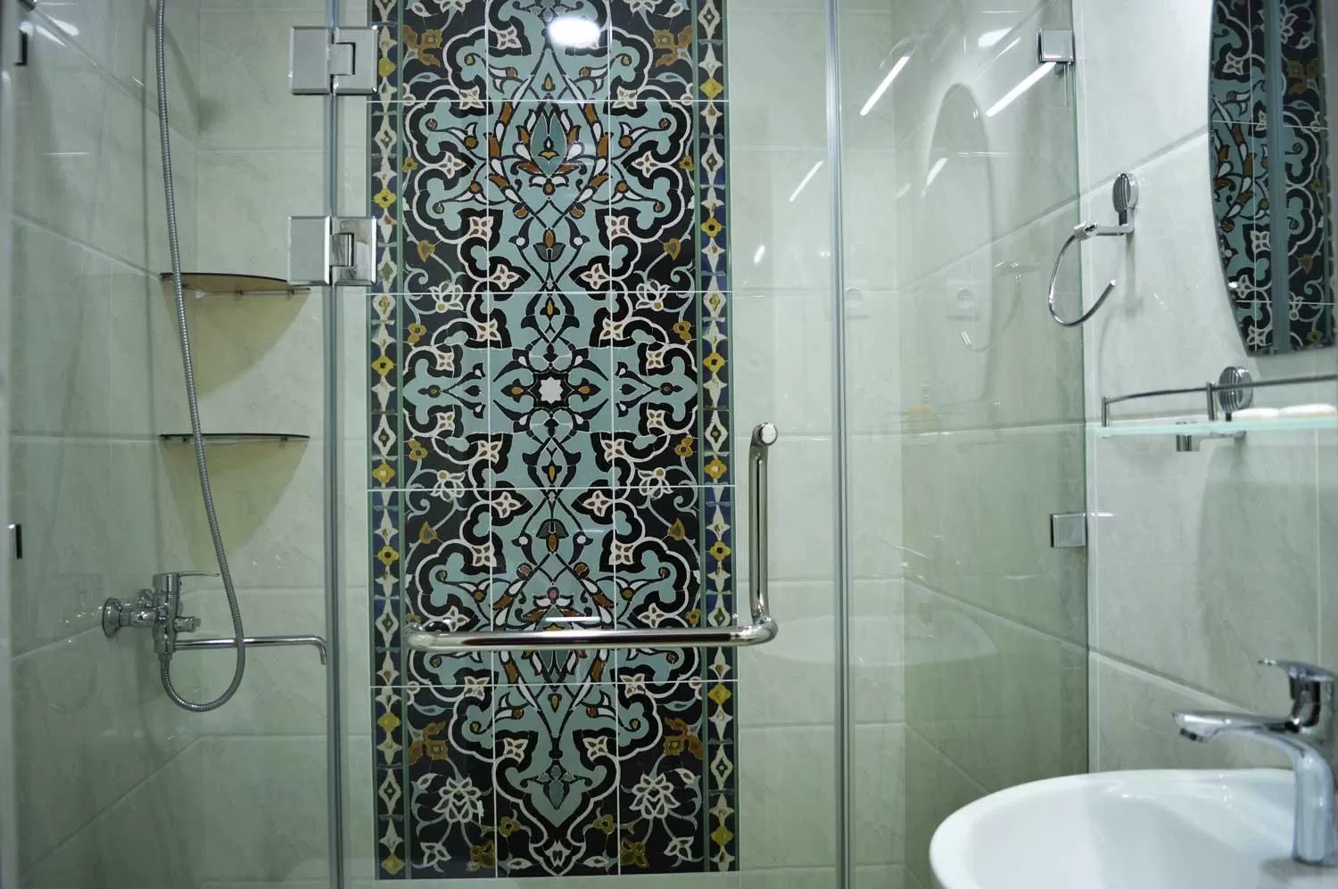 Shower, Bathroom in Jahongir Guest House