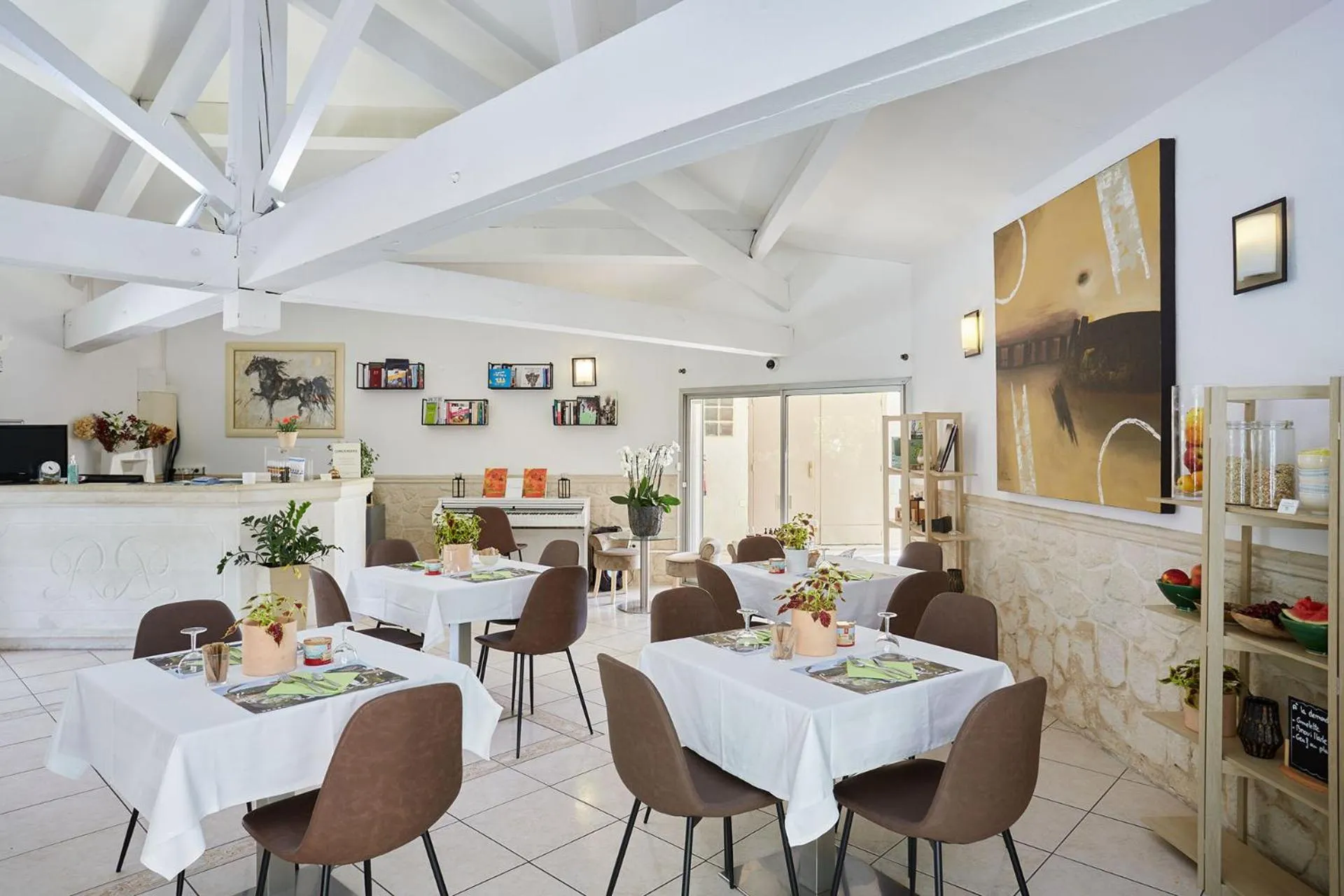 Restaurant/places to eat in Logis Hôtel Le Rodin