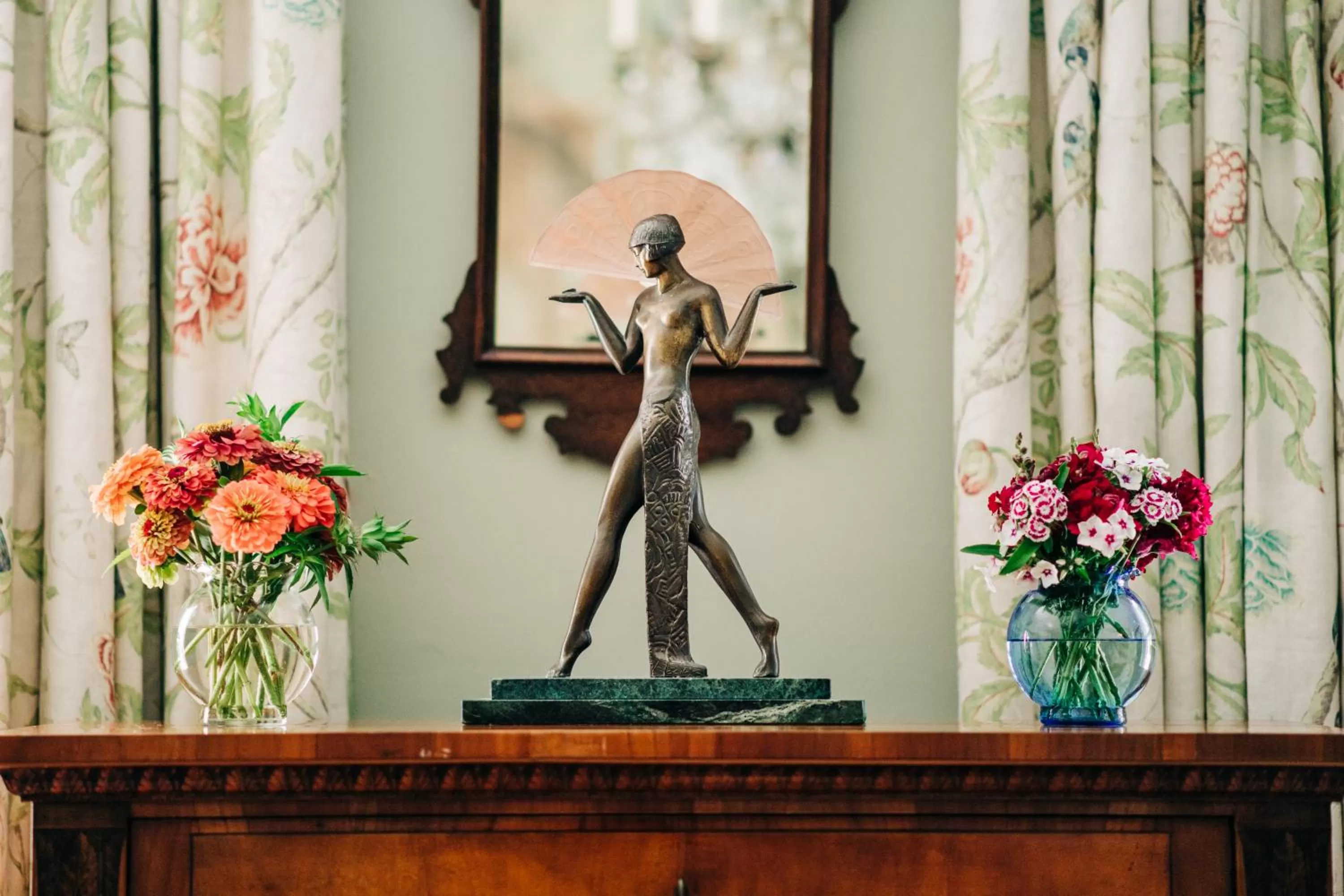 Decorative detail in Benn Conger Inn