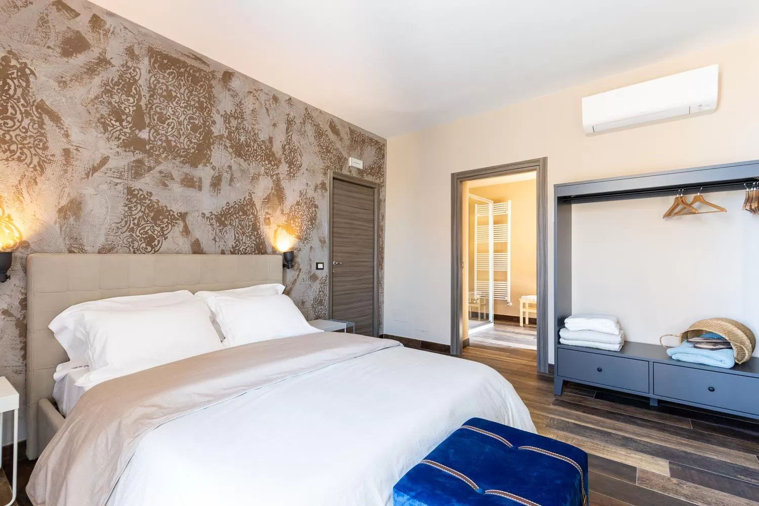 Bed in BnB Sant'Alfonso