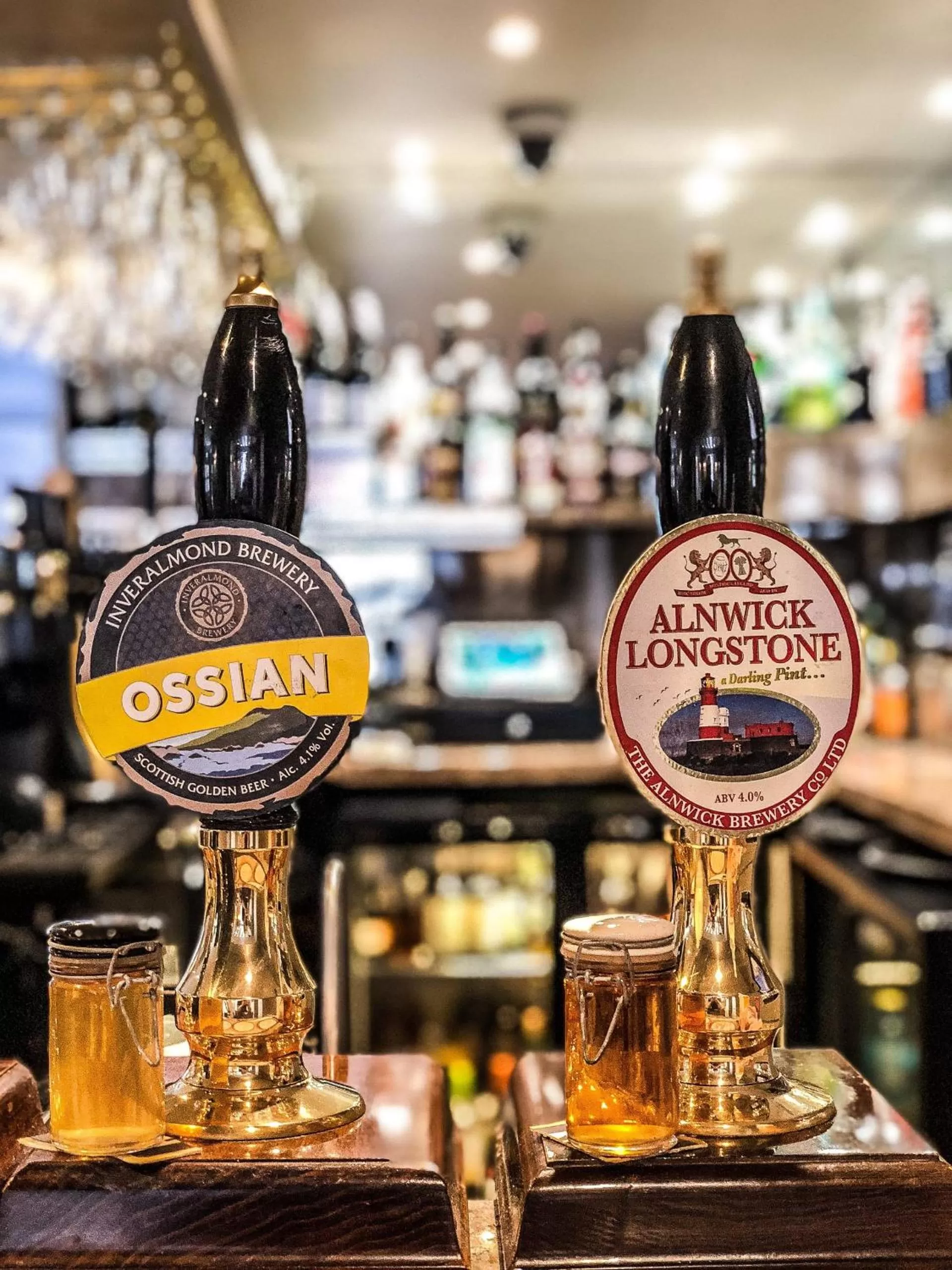 Lounge or bar in The Blue Bell Crookham