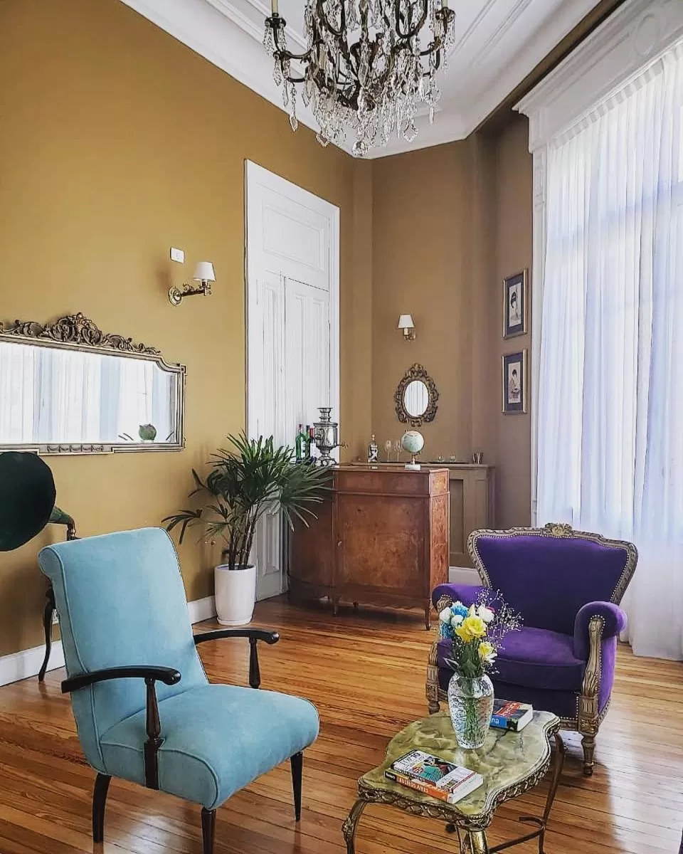 Lounge or bar in Hotel Chemin