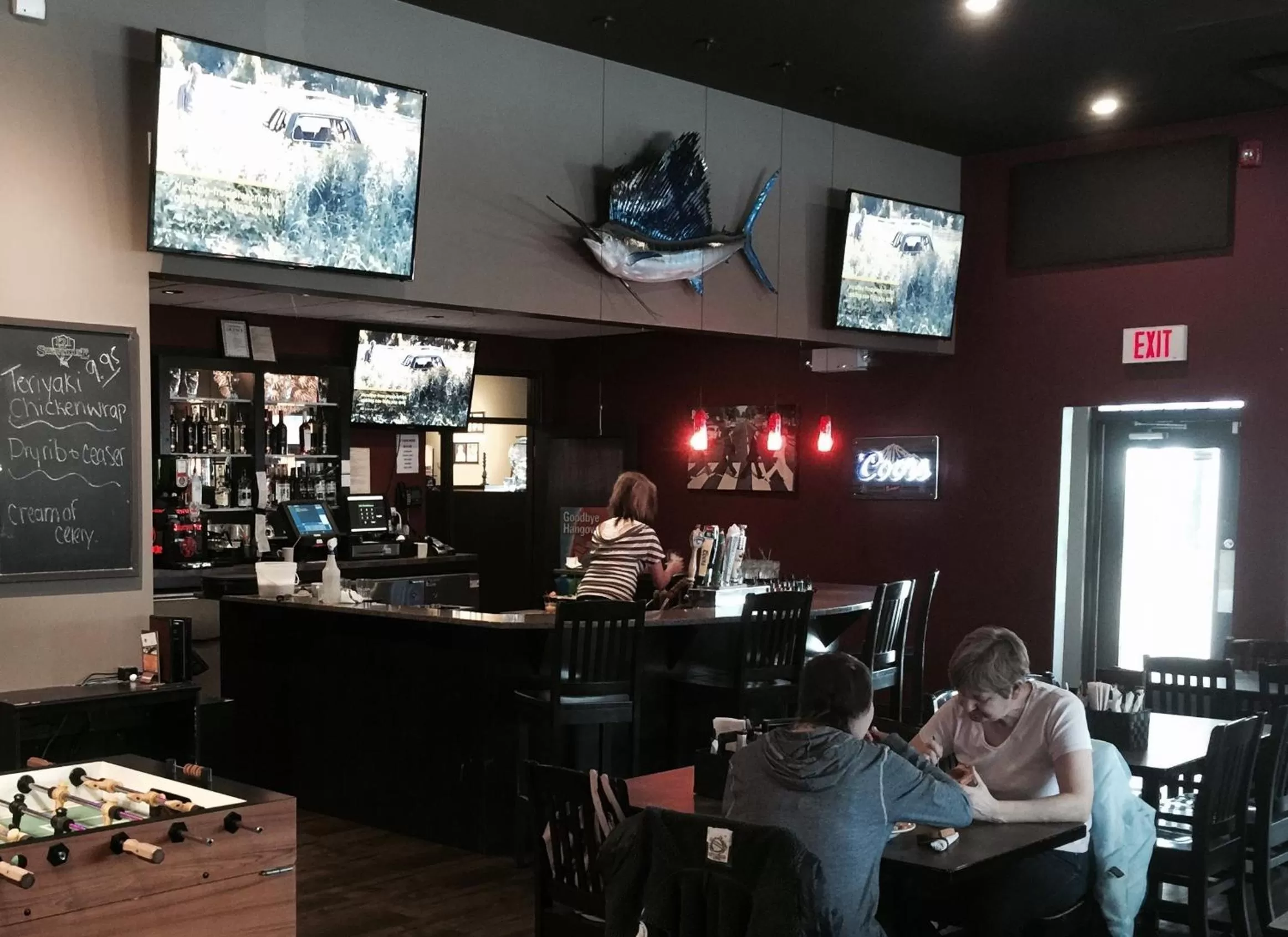 Lounge or bar in 121 Steakhouse & Motel