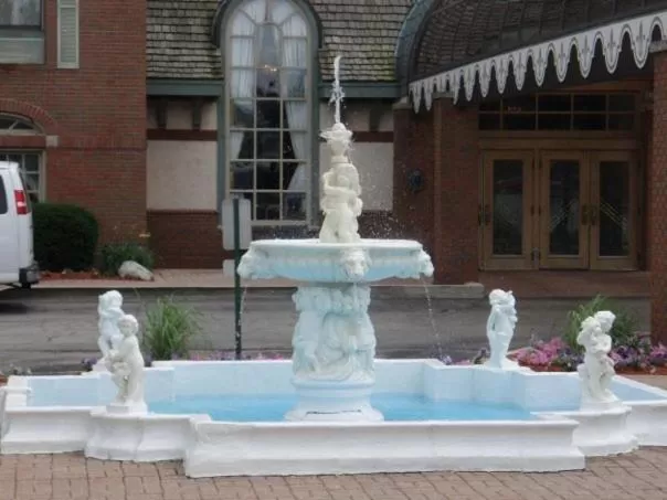 Facade/entrance in Chateau Hotel and Conference Center