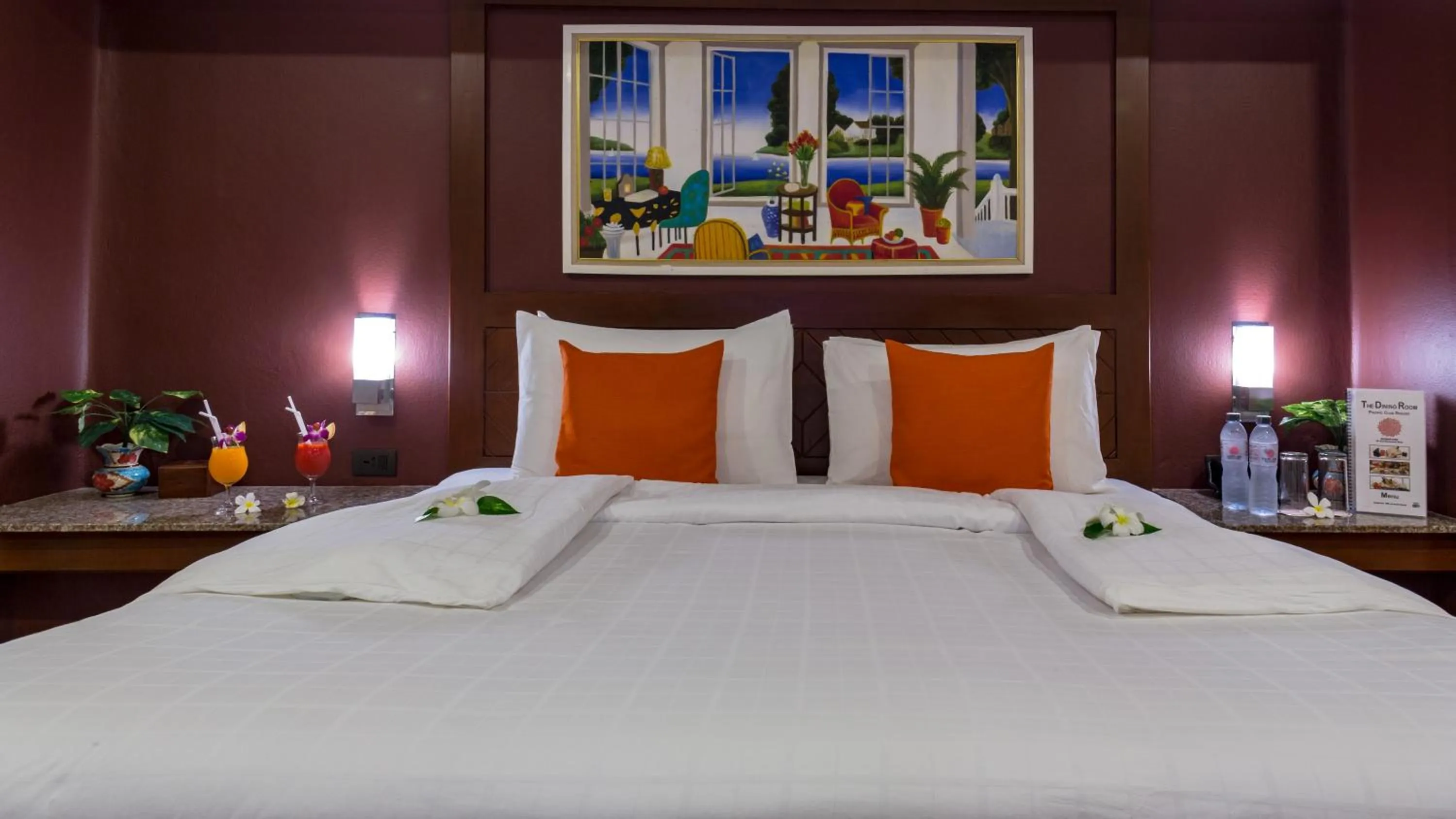 Bed in Pacific Club Resort