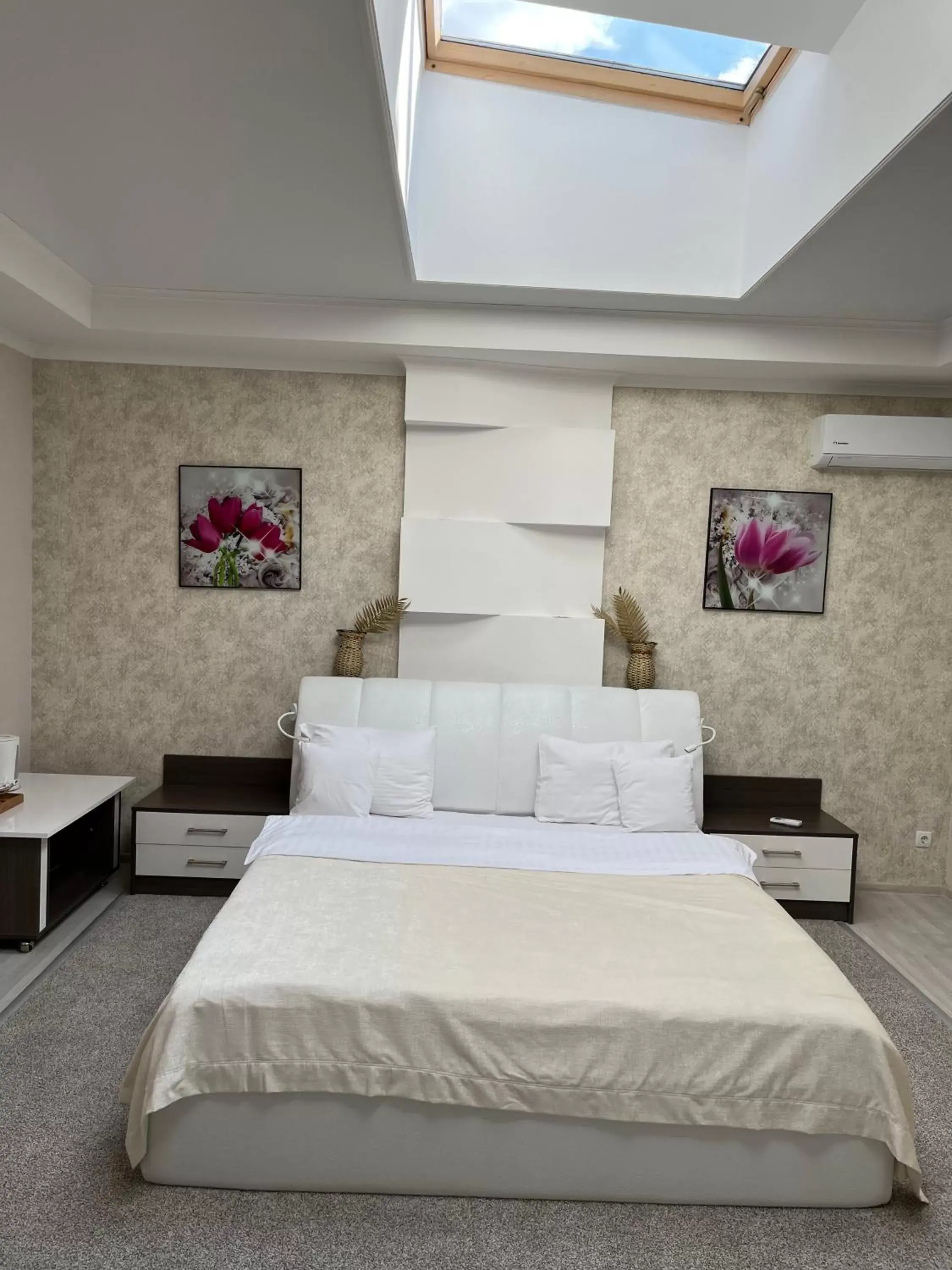 Standard Double Room without Window in Elite Hotel Standard Double Room without Window in Elite Hotel