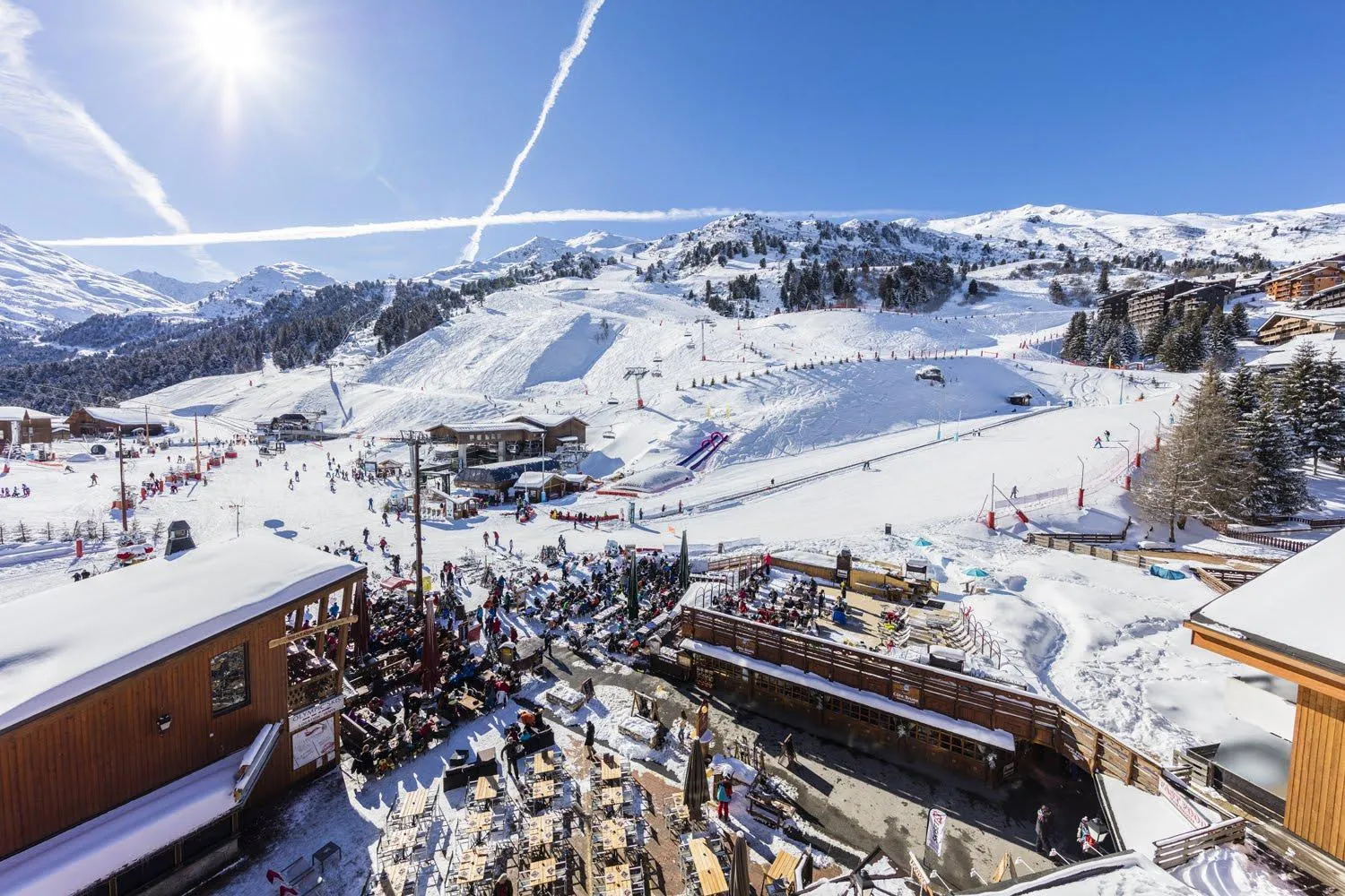 Patio in Hôtel Alpen Ruitor