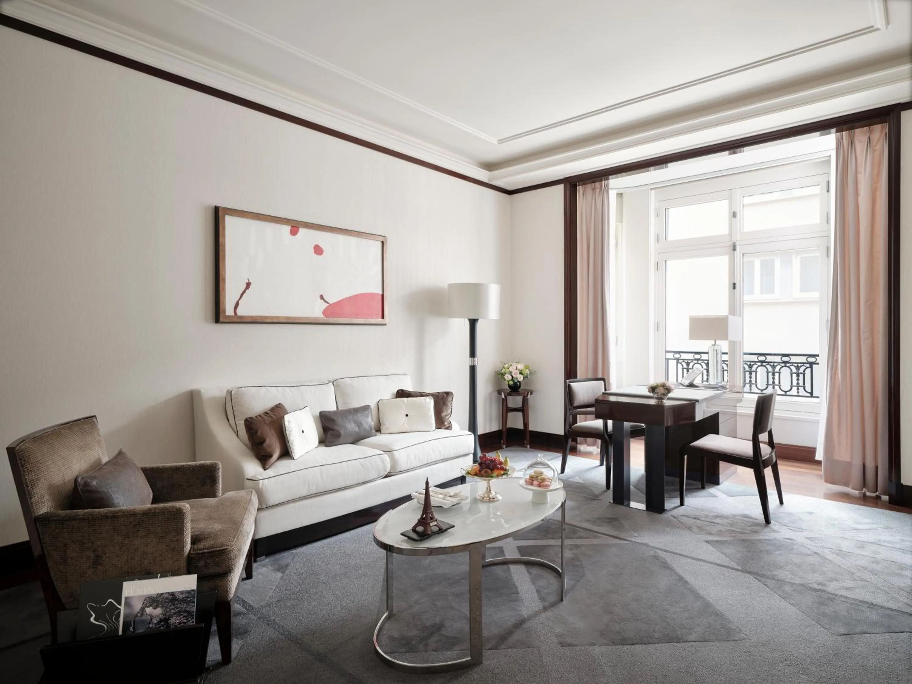 Living room in The Peninsula Paris