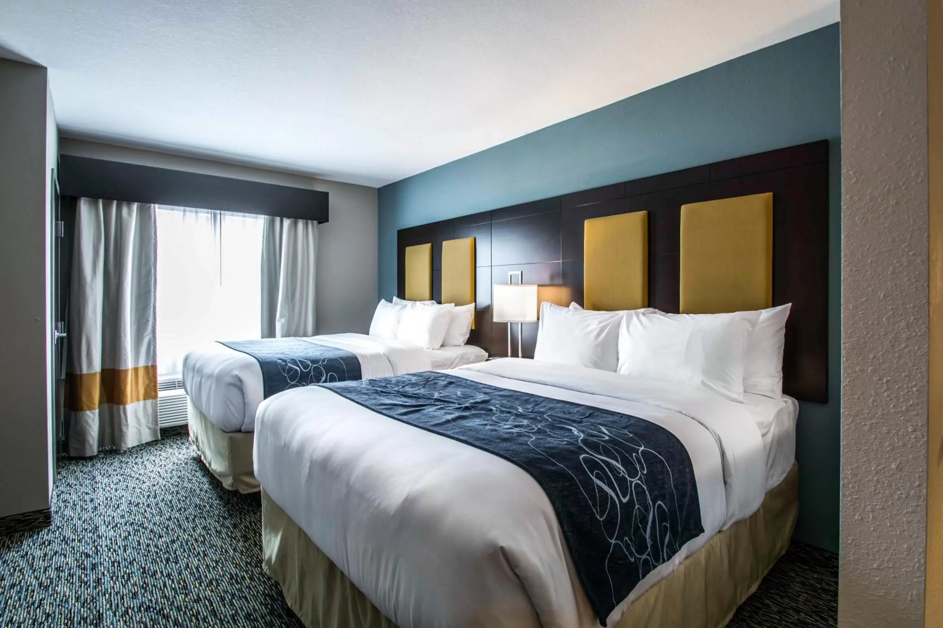 Suite with Two Queen Beds - Accessible/Non-Smoking in Comfort Suites Fort Lauderdale Airport South & Cruise Port Suite with Two Queen Beds - Accessible/Non-Smoking in Comfort Suites Fort Lauderdale Airport South & Cruise Port