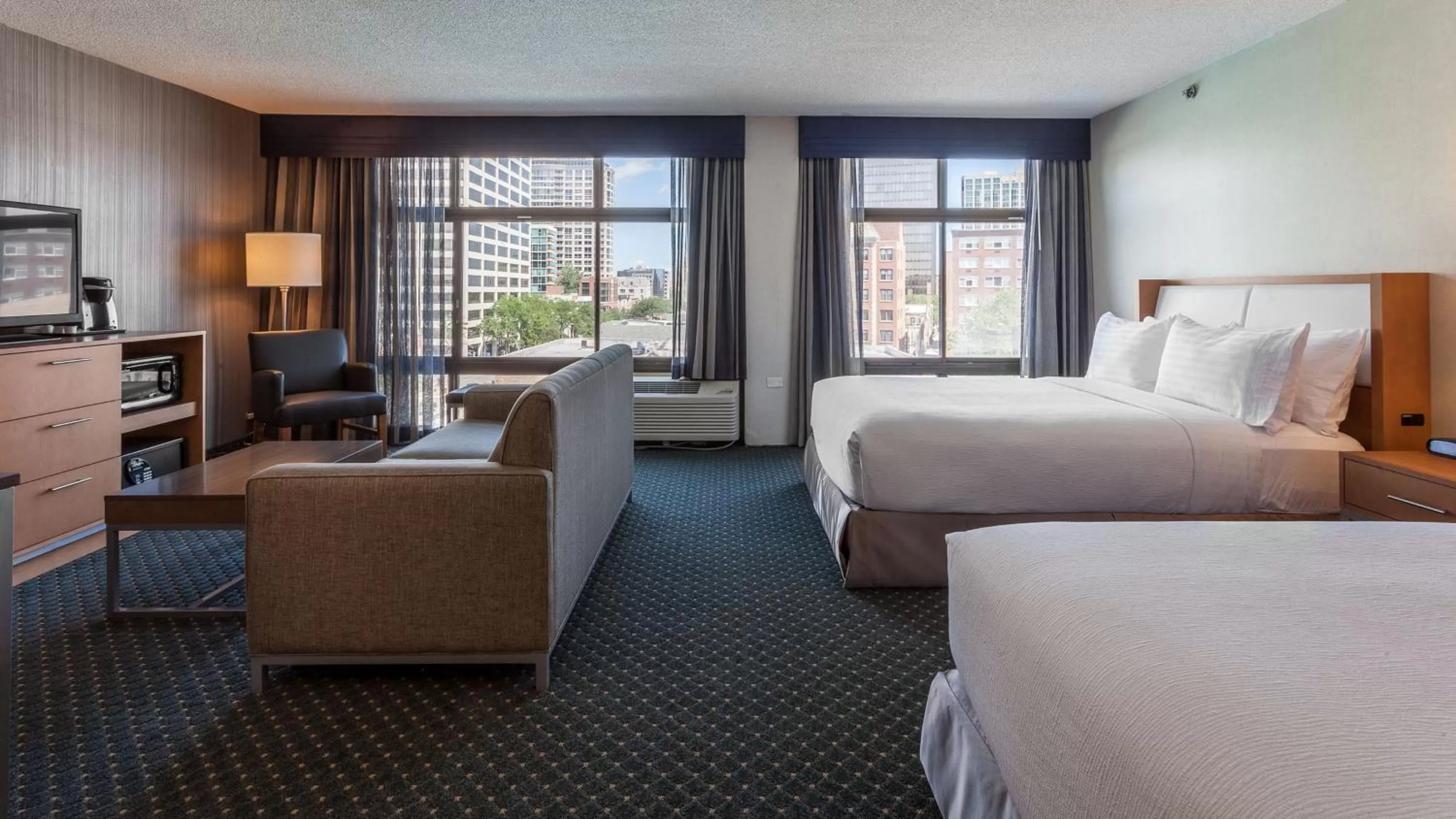 Bedroom, Bed in Holiday Inn Chicago North-Evanston by IHG