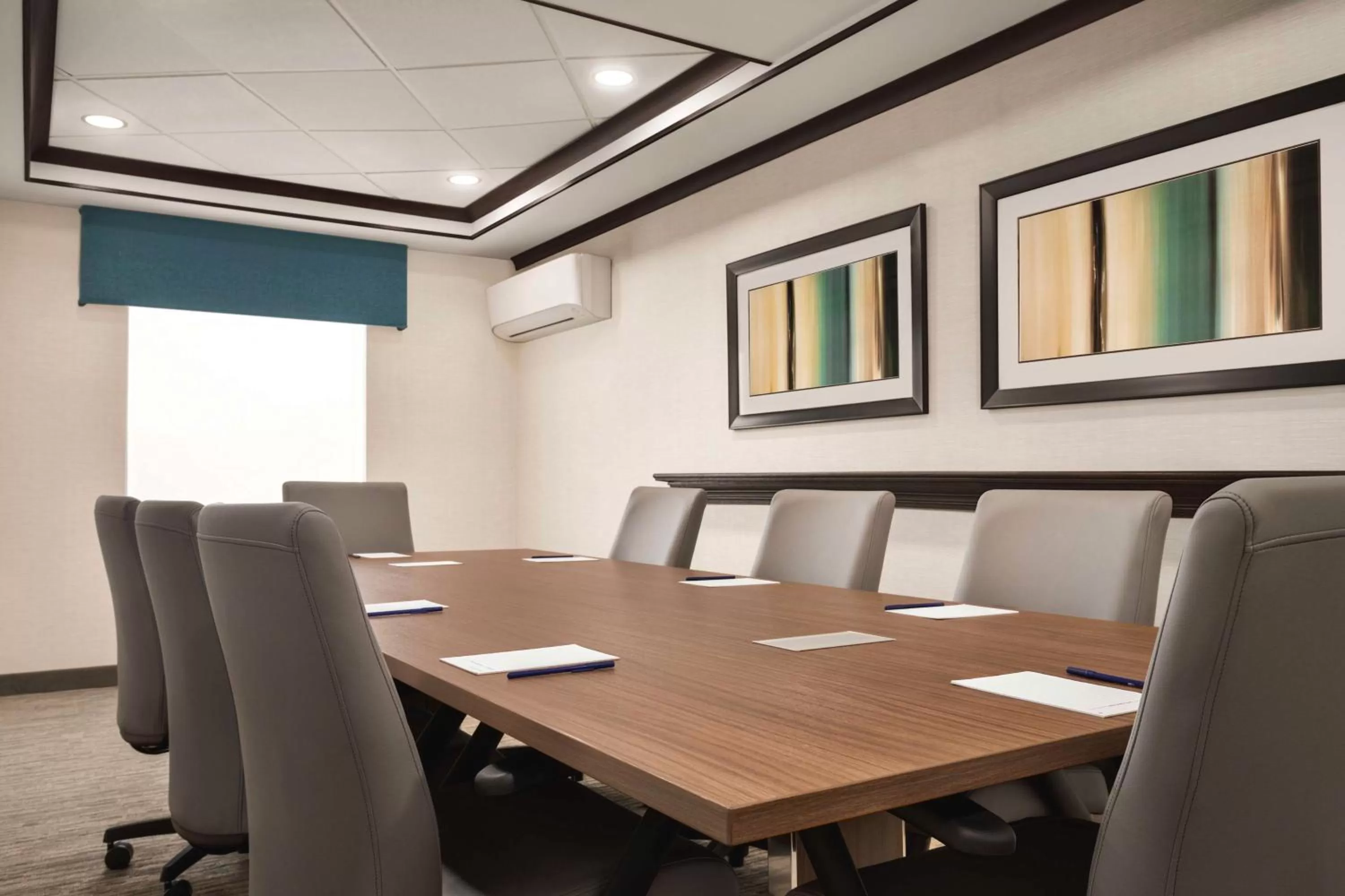 Meeting/conference room in Hampton Inn New Albany