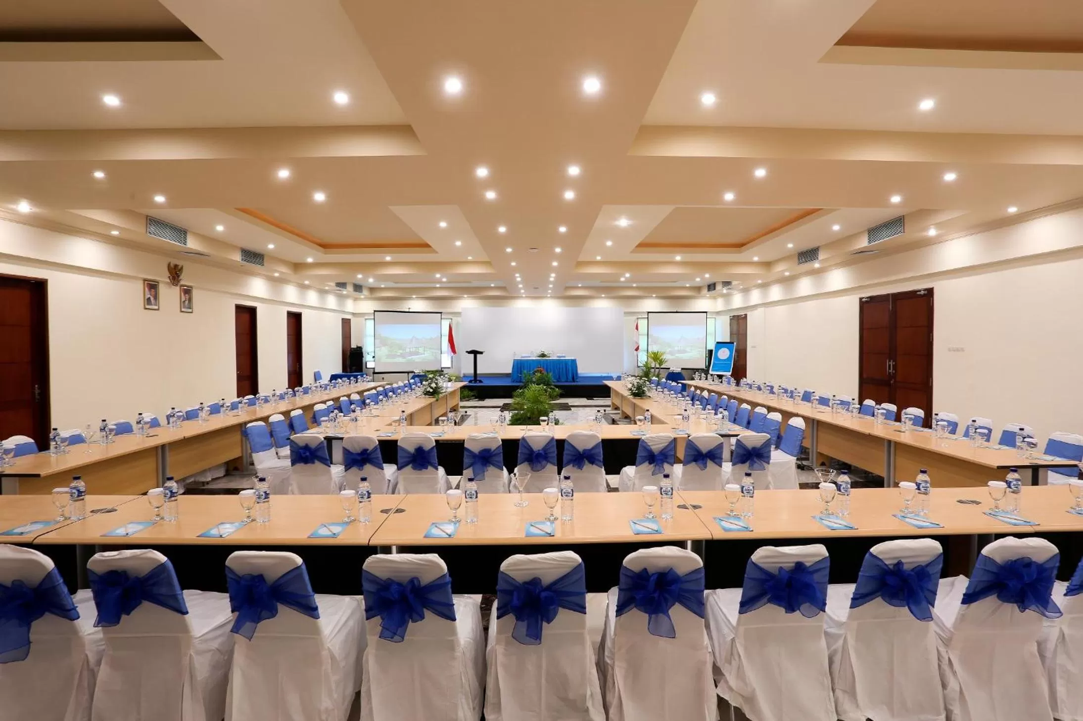 Property building in Vila Ombak