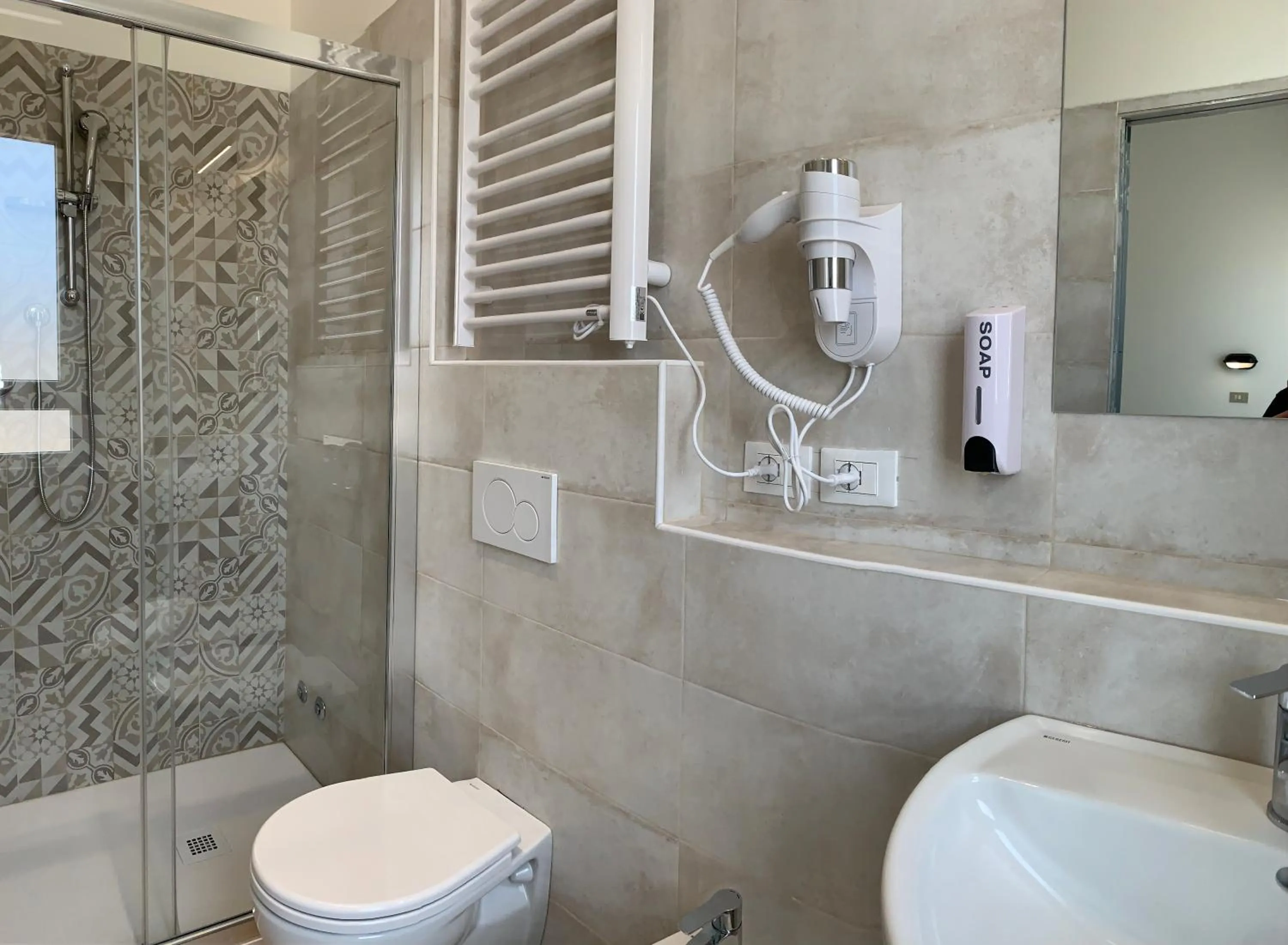 Shower in Hotel Laika