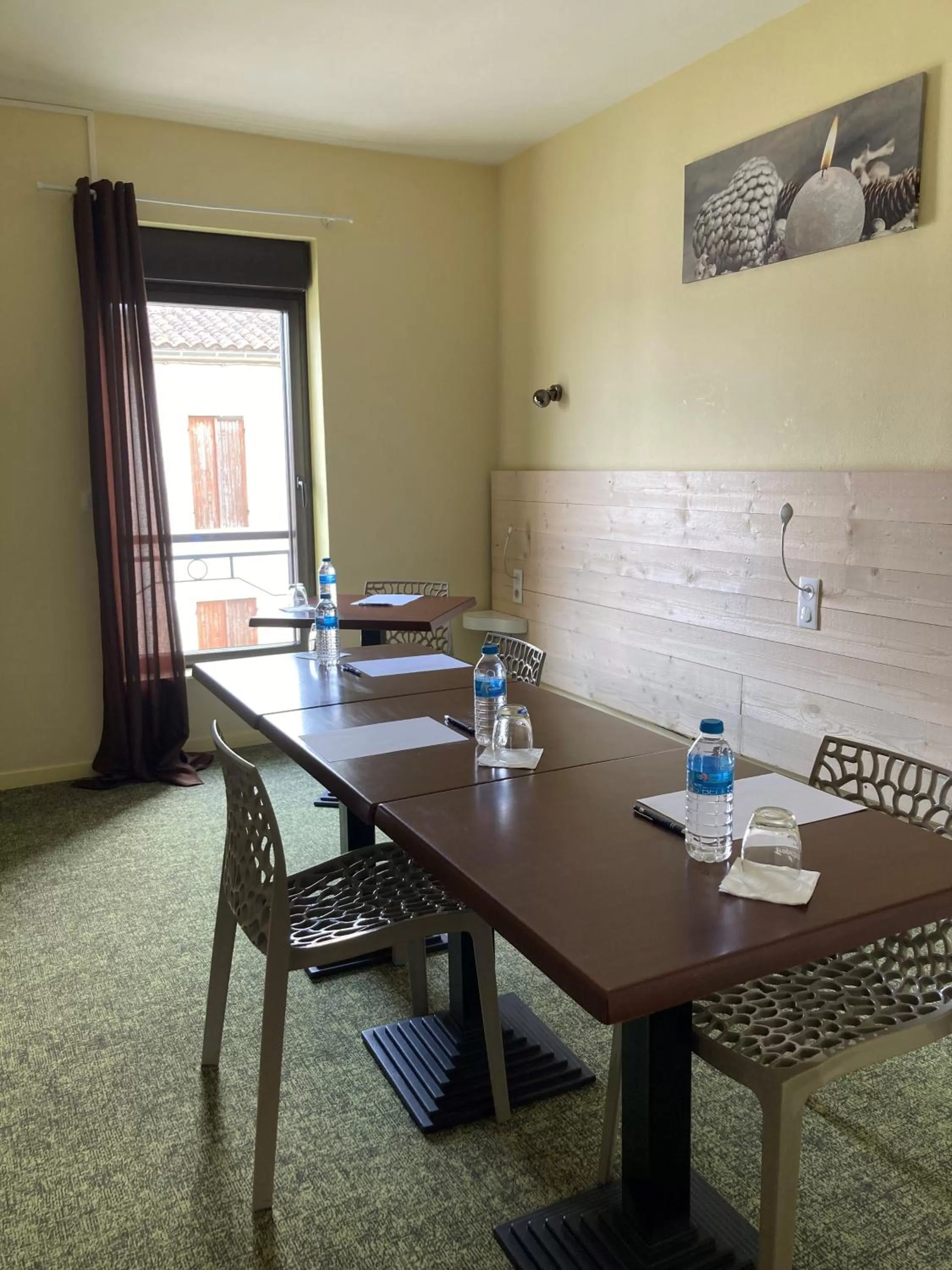 Meeting/conference room in Hôtel La Couronne
