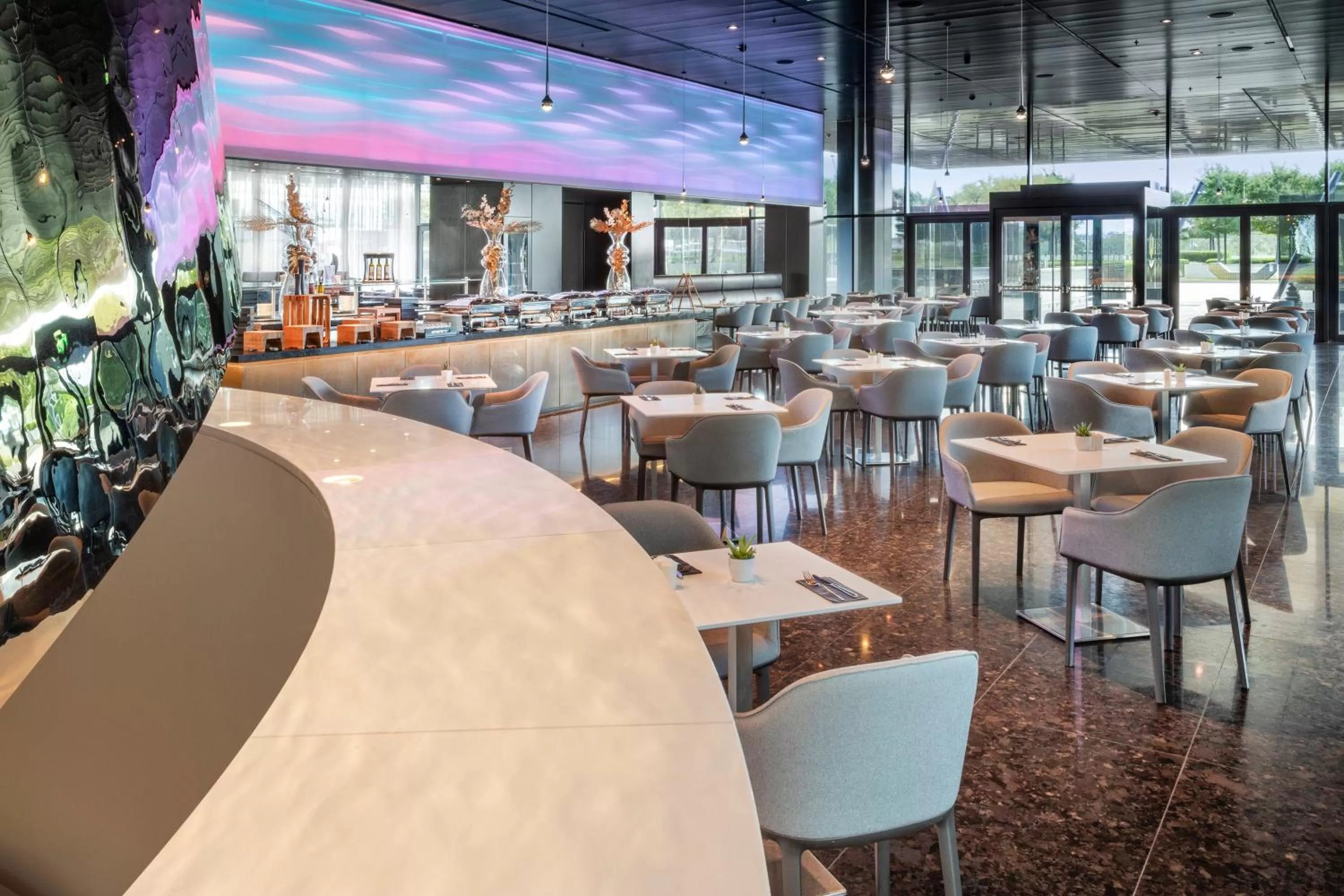 Restaurant/places to eat in Melia Vienna