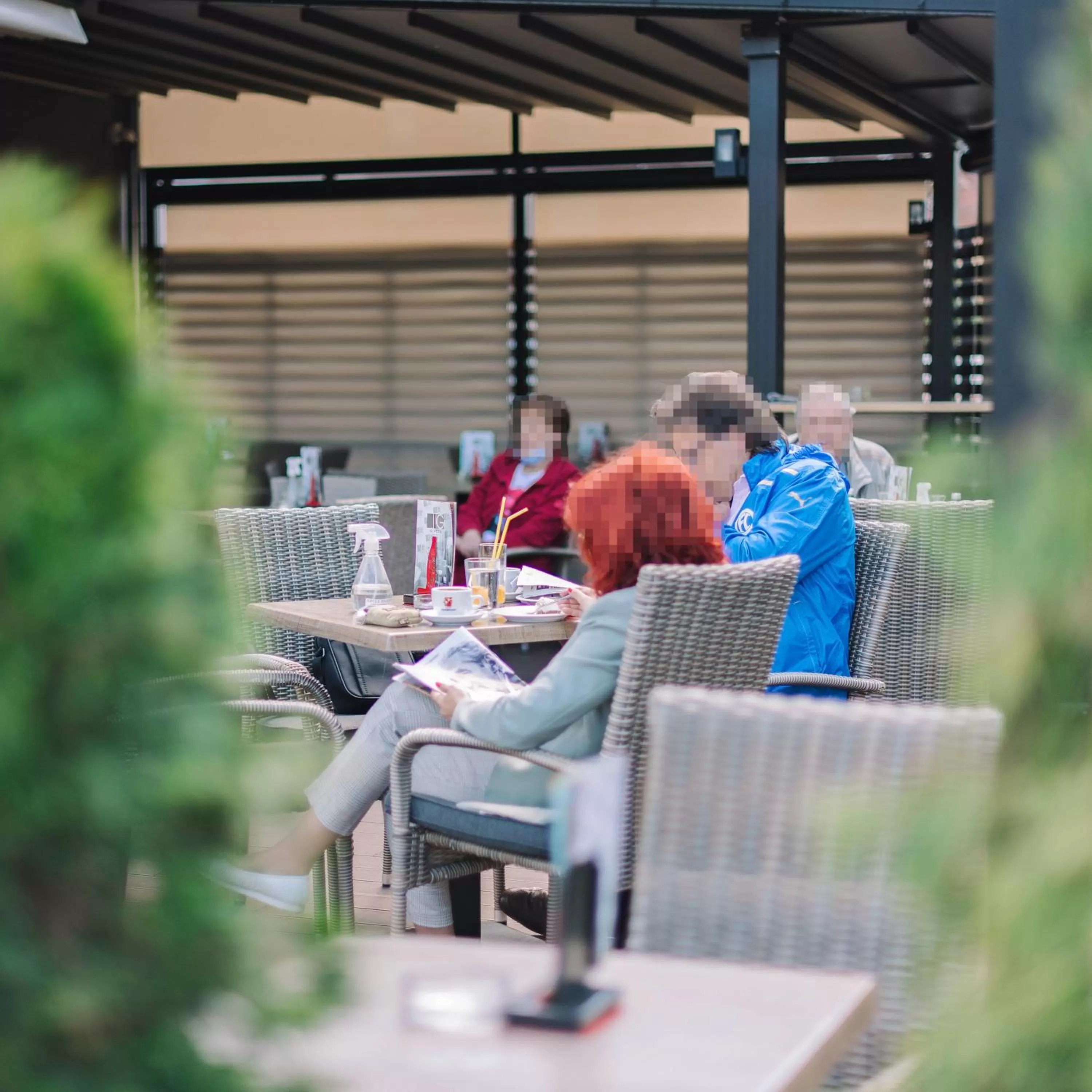 Balcony/Terrace, Restaurant/Places to Eat in IG Hotel