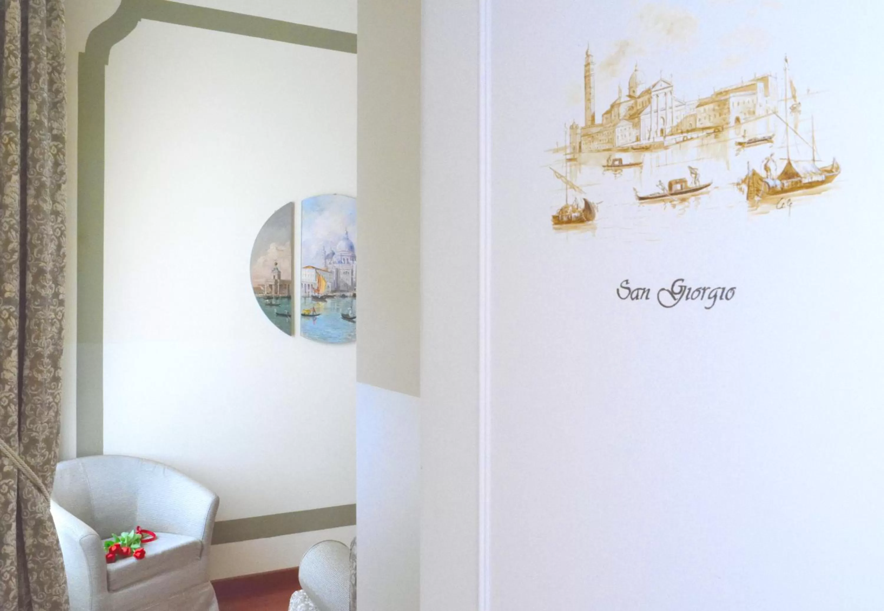 Decorative detail in Hotel Le Isole