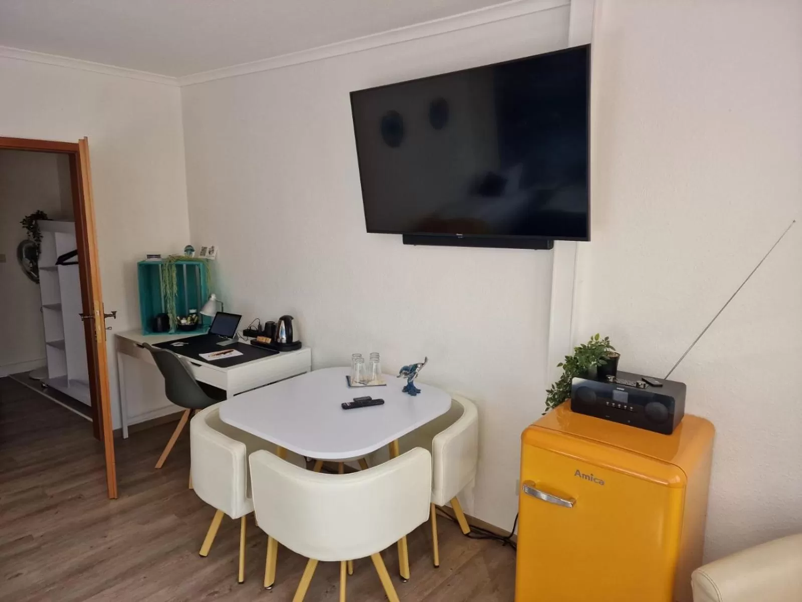 TV and multimedia in Hotel Seeblick am Sankelmarker See - Natur und Erholung