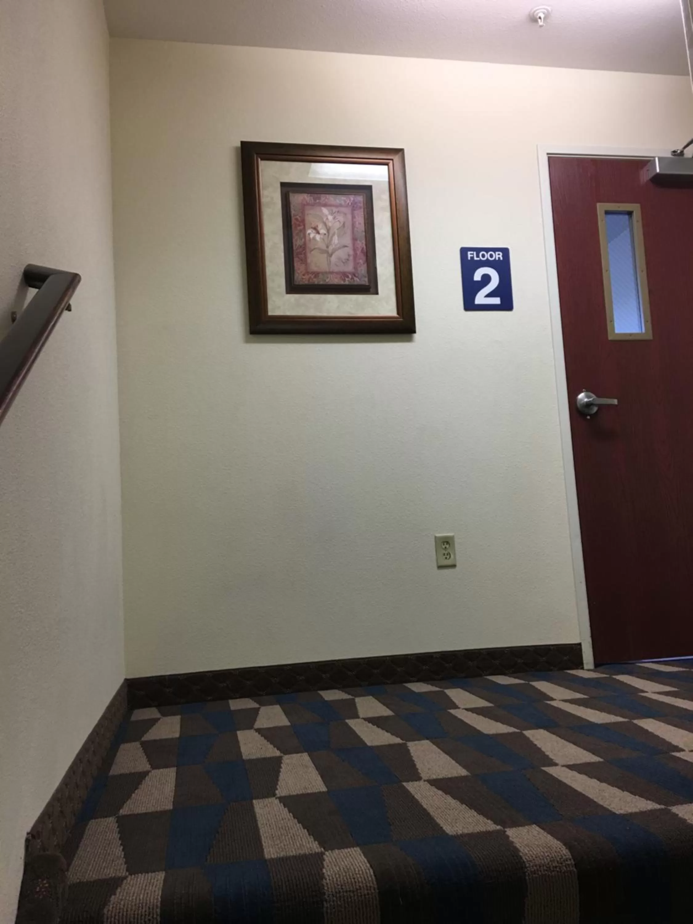 Area and facilities, Bed in Microtel Inn & Suites by Wyndham Indianapolis Airport