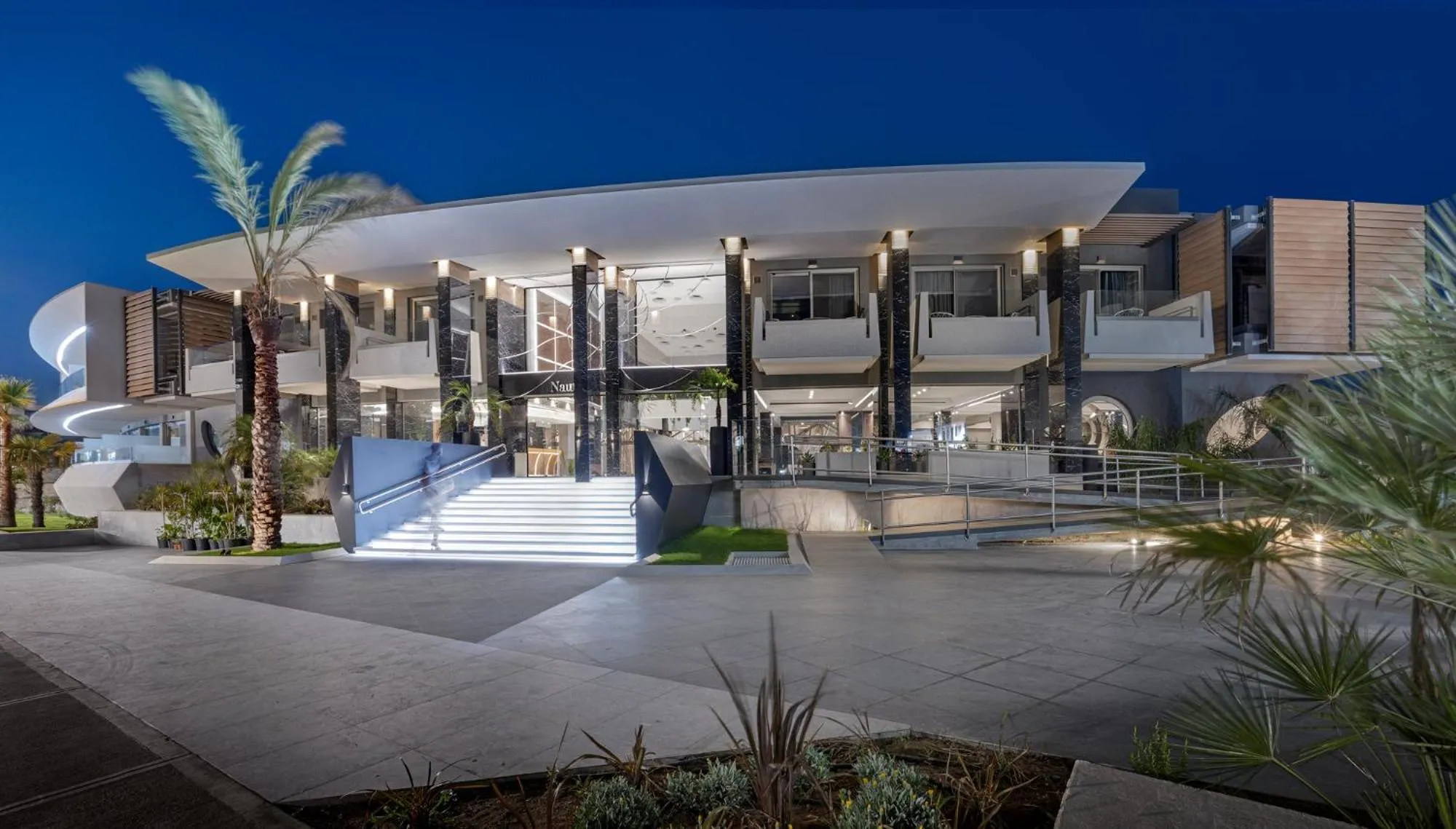 Property building in Nautilux Rethymno by Mage Hotels