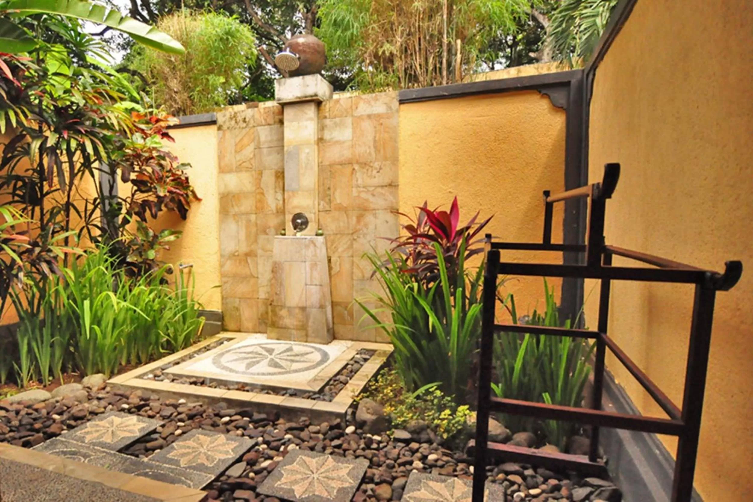 Shower in Puri Mangga Sea View Resort and Spa