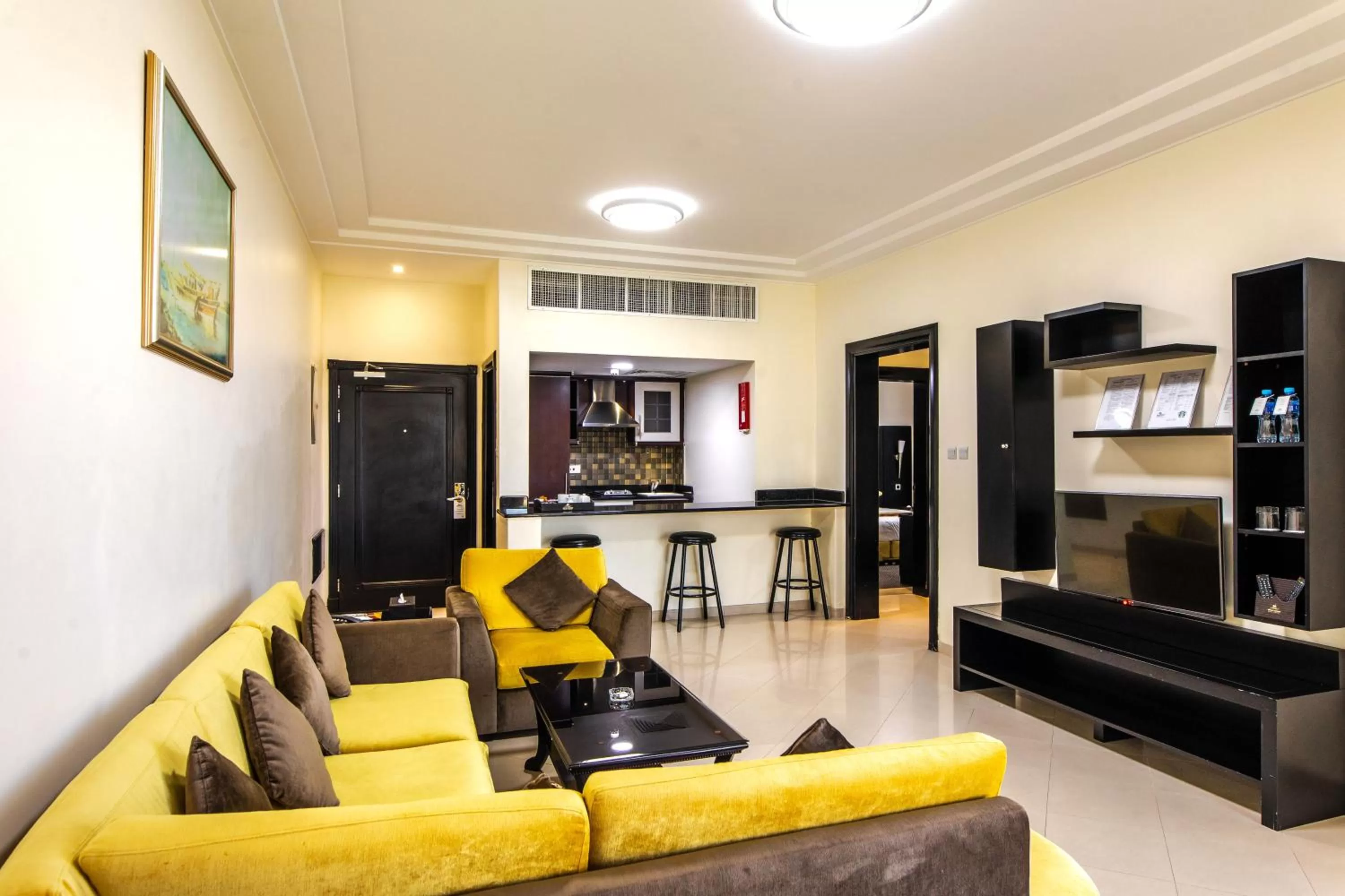 Living room in Royal Beach Hotel & Resort