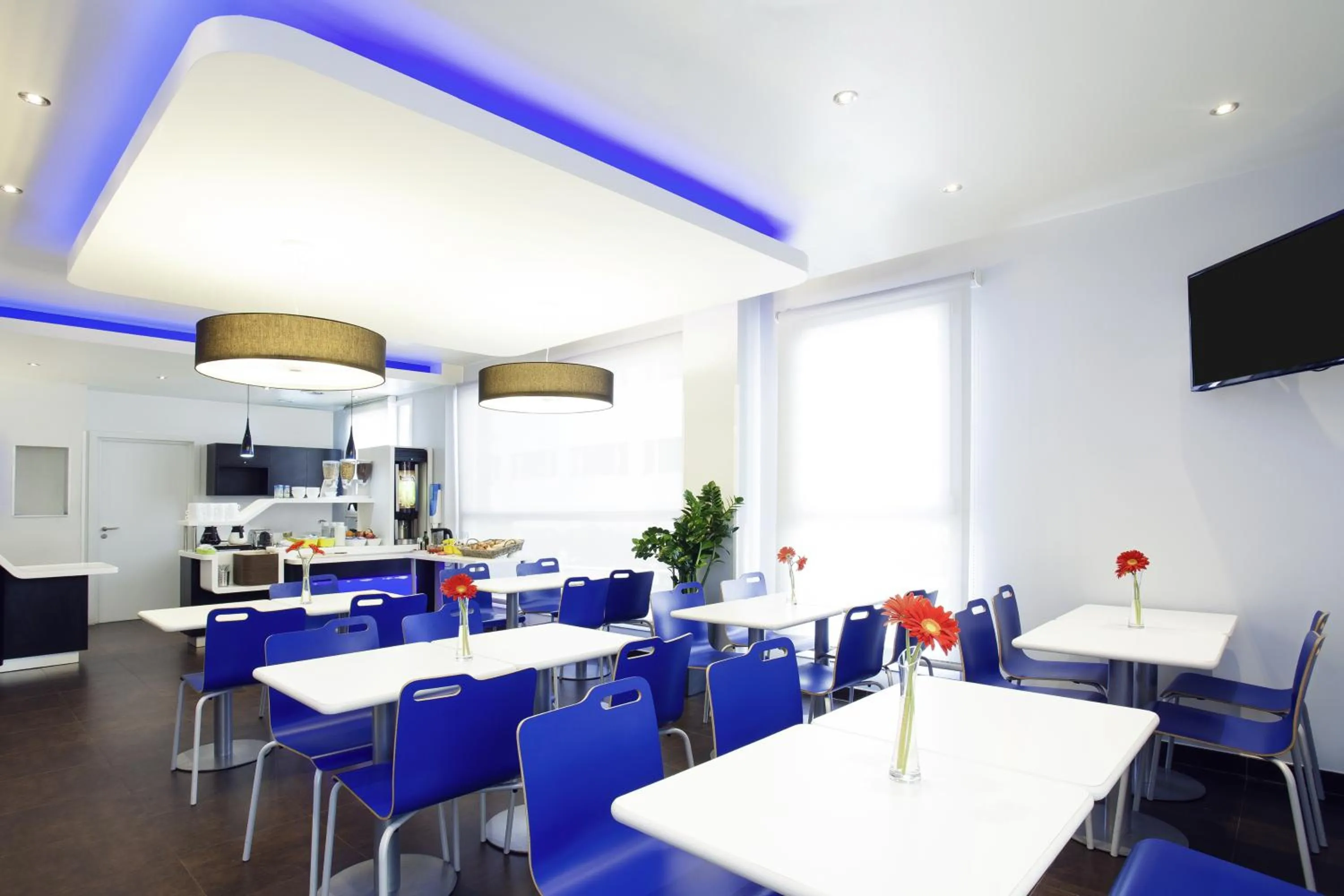 Lounge or bar in Ibis Budget Madrid Centro Las Ventas