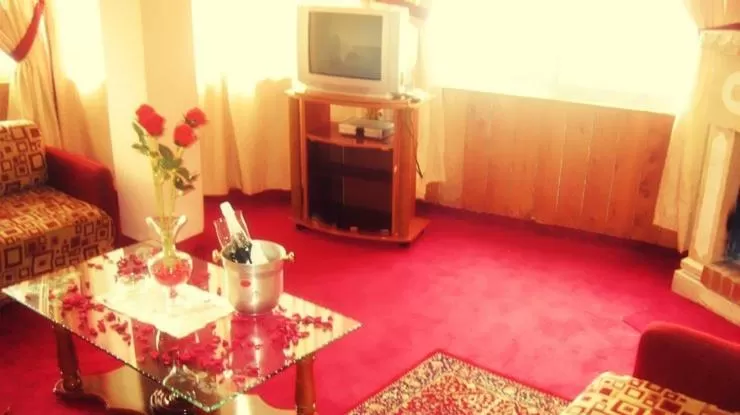 TV and multimedia, TV/Entertainment Center in Hotel L'Aiglon