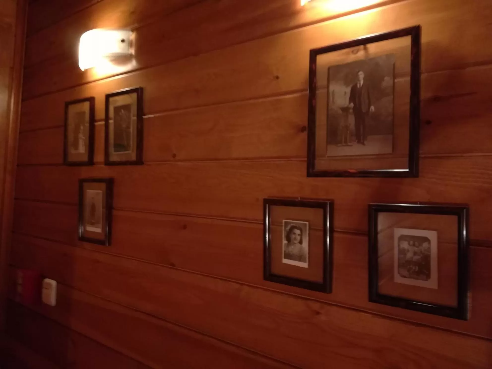 El Racó de la Pintora "Adults Only"