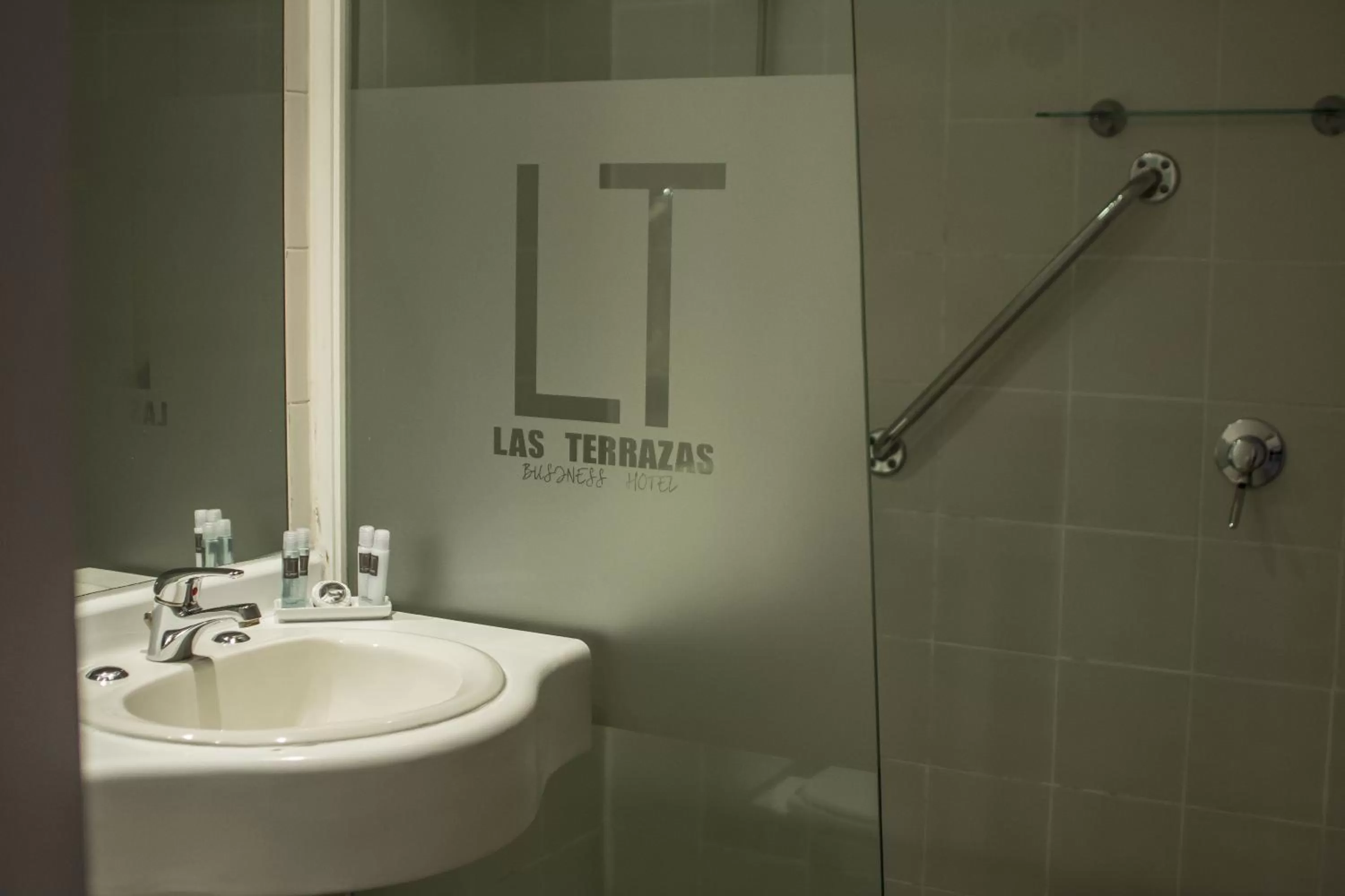 Bathroom in Hotel Las Terrazas Business