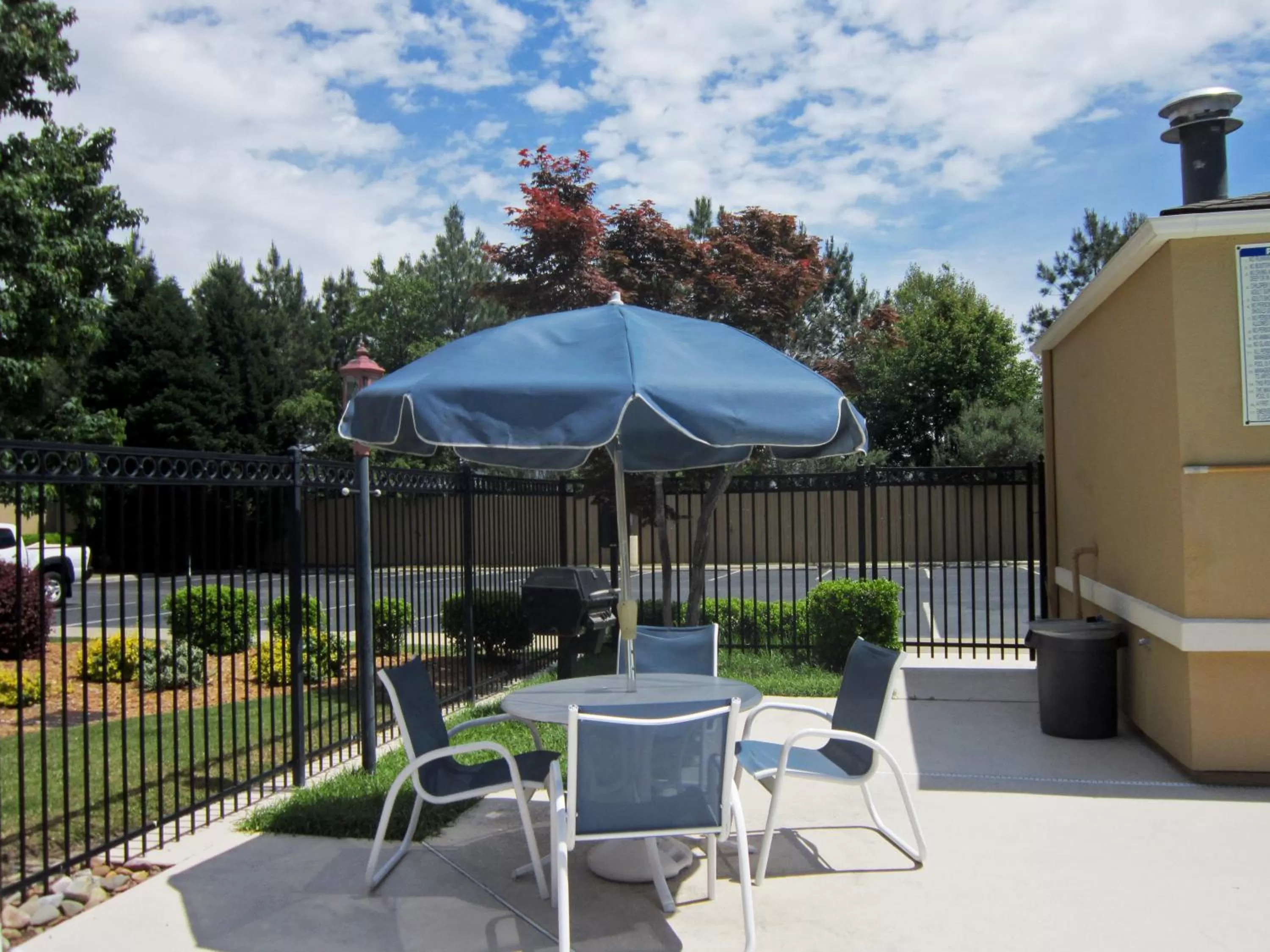 Area and facilities in Extended Stay America Suites - Fayetteville - Fort Bragg