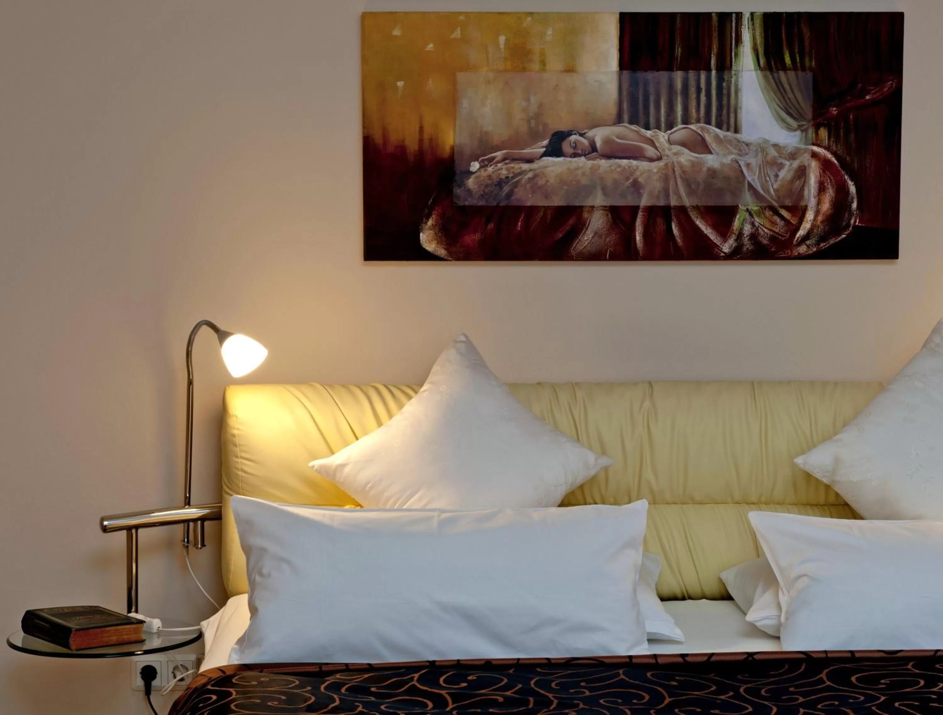 Photo of the whole room, Bed in Hotel Am Grudenberg