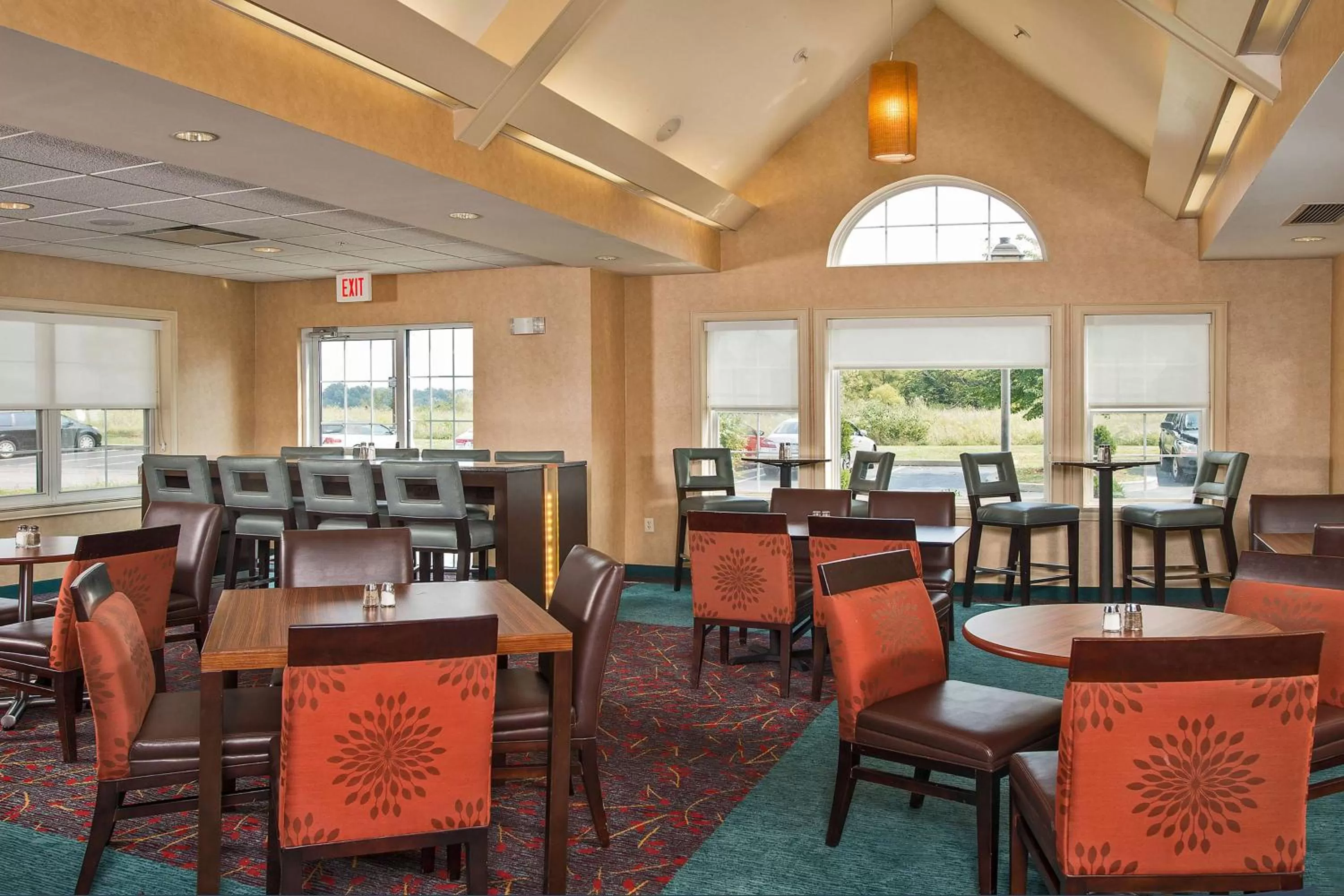 Lobby or reception in Sonesta ES Suites Charleston