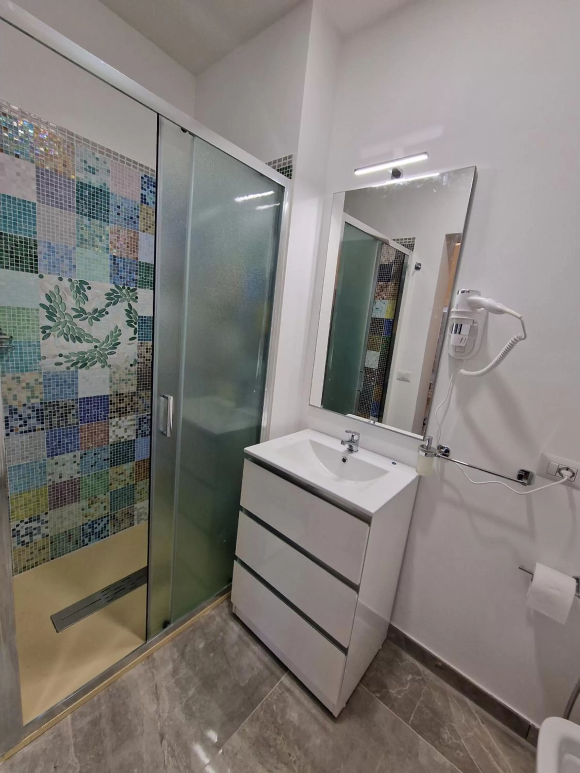 Shower, Bathroom in B&b SIRENA DI FRANCAVILLA AL MARE