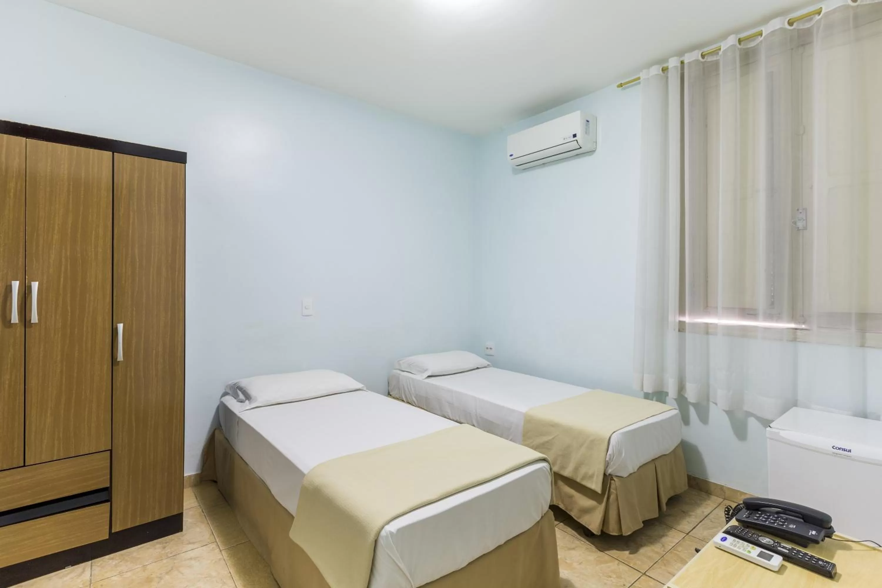 Photo of the whole room, Bed in Pompeu Rio Hotel