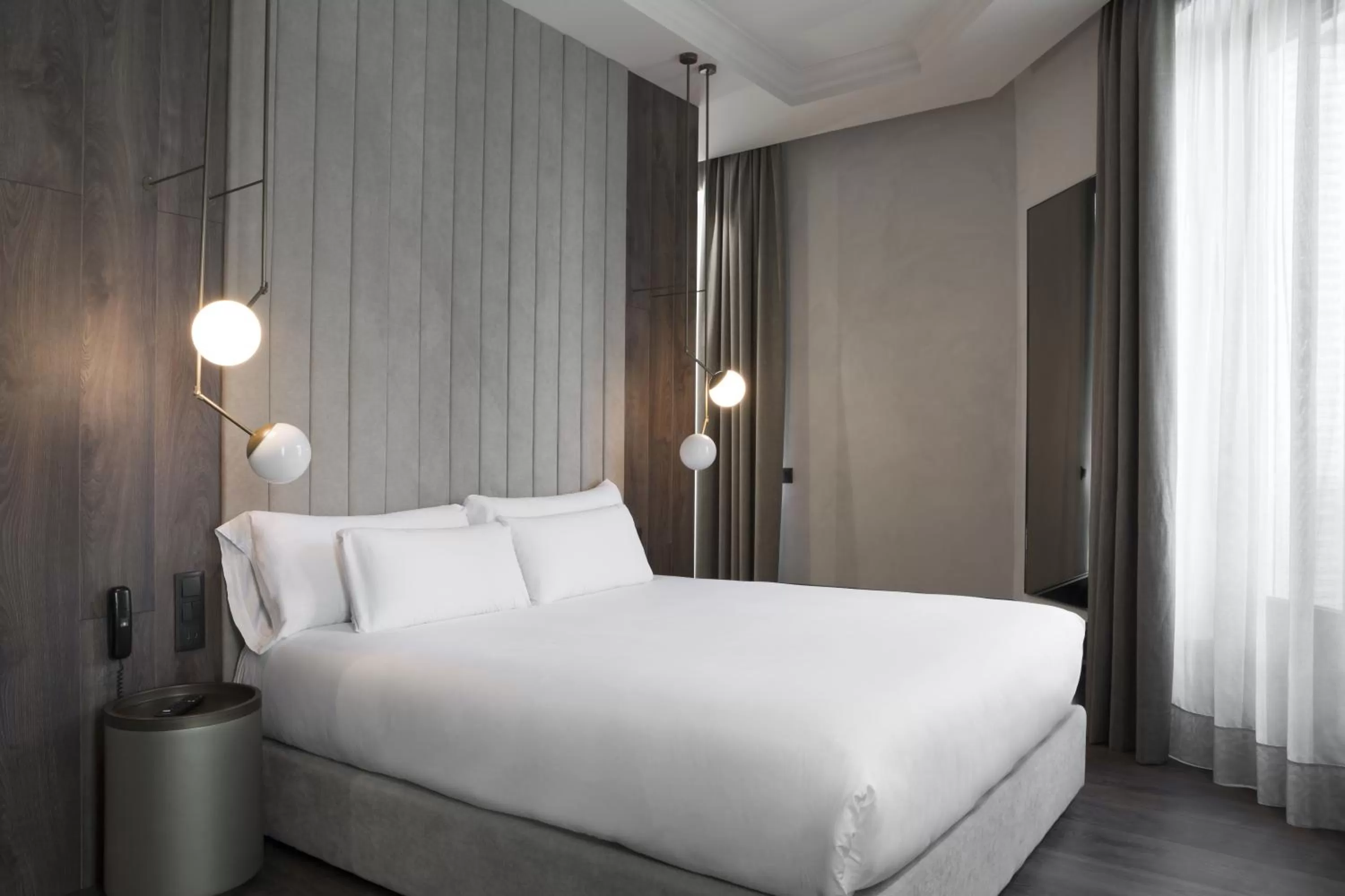 Bedroom, Bed in ICON Wipton