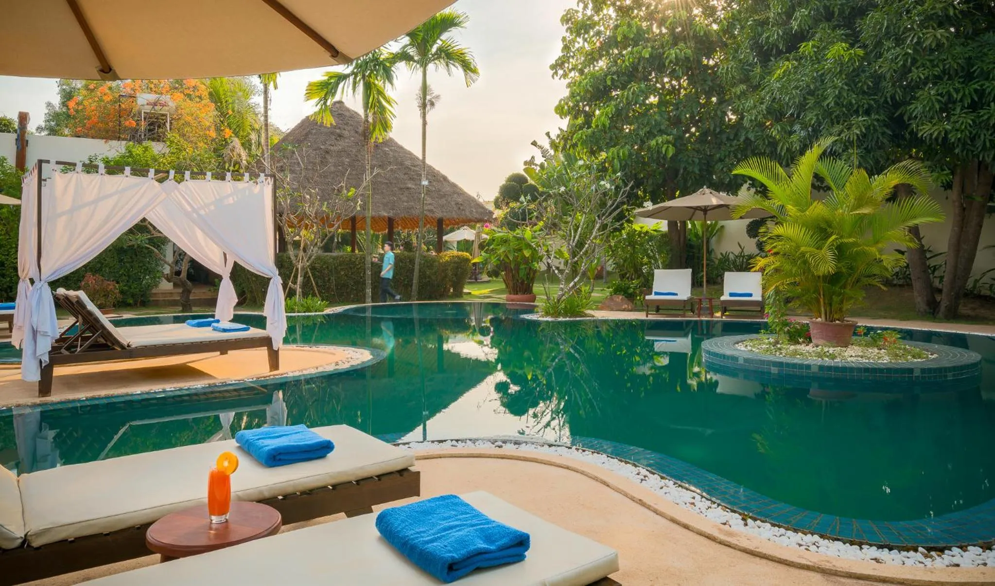 Swimming pool in Navutu Dreams Resort & Wellness Retreat