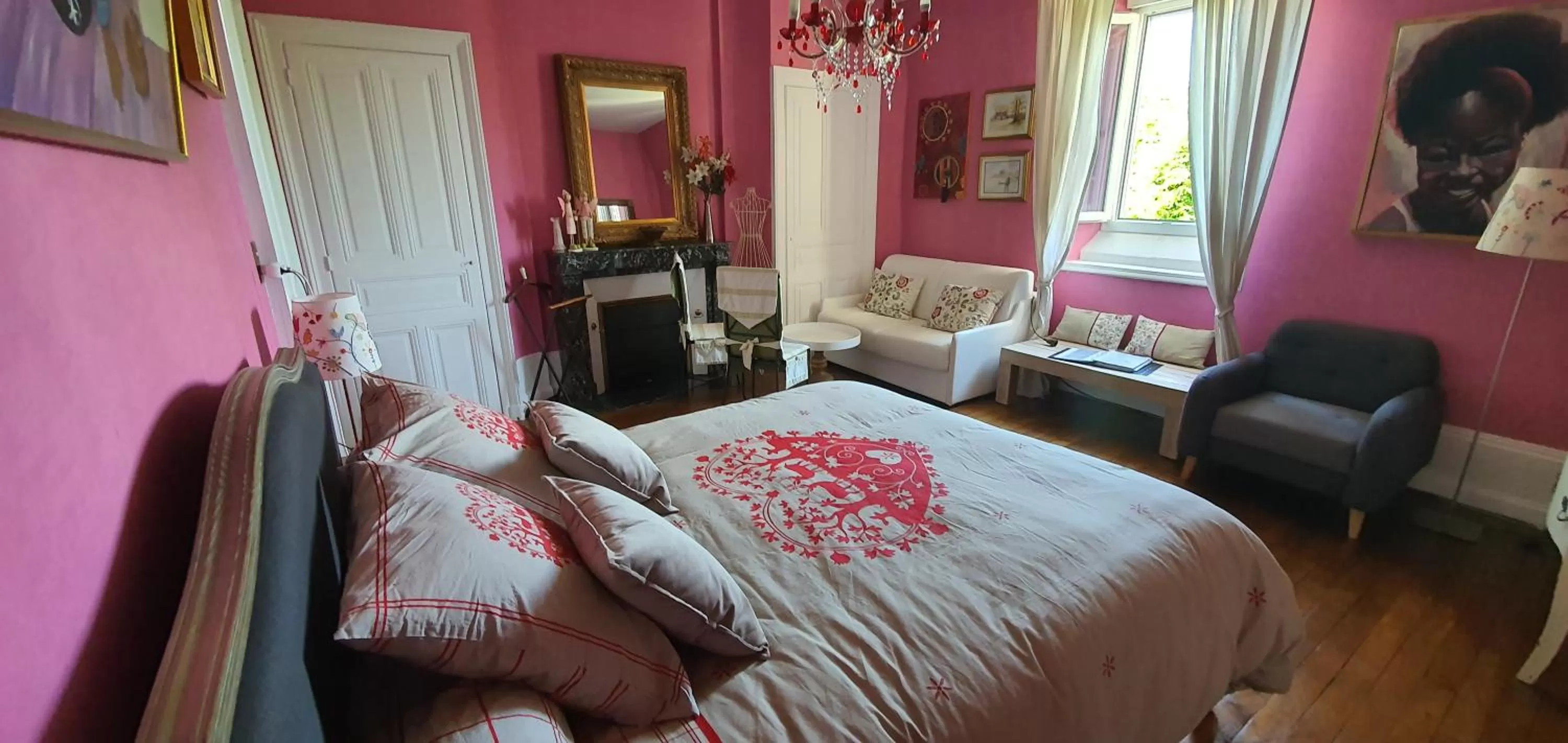 Bed in Villa Primerose
