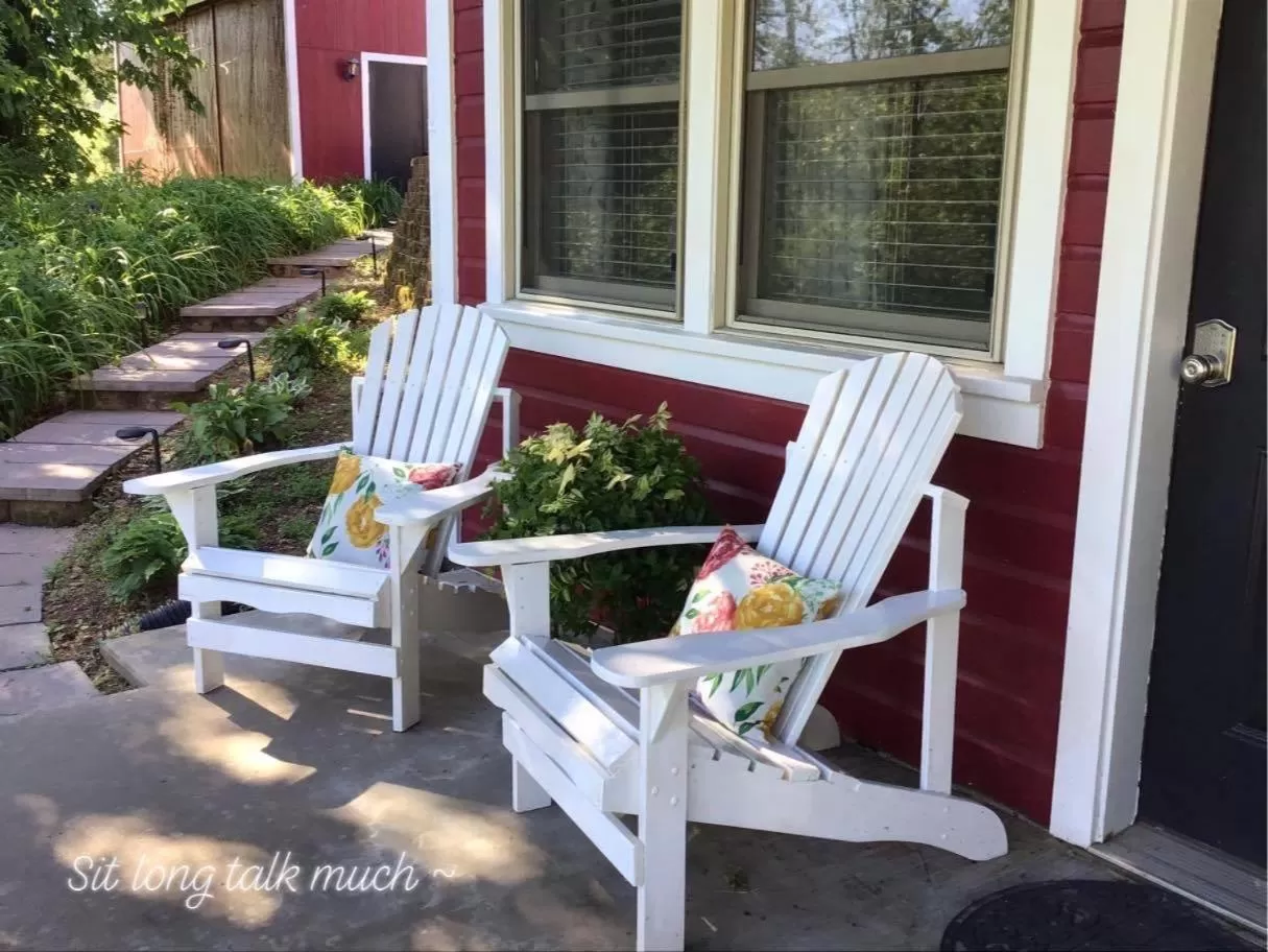 Patio/Outdoor Area in Plain & Fancy Bed & Breakfast