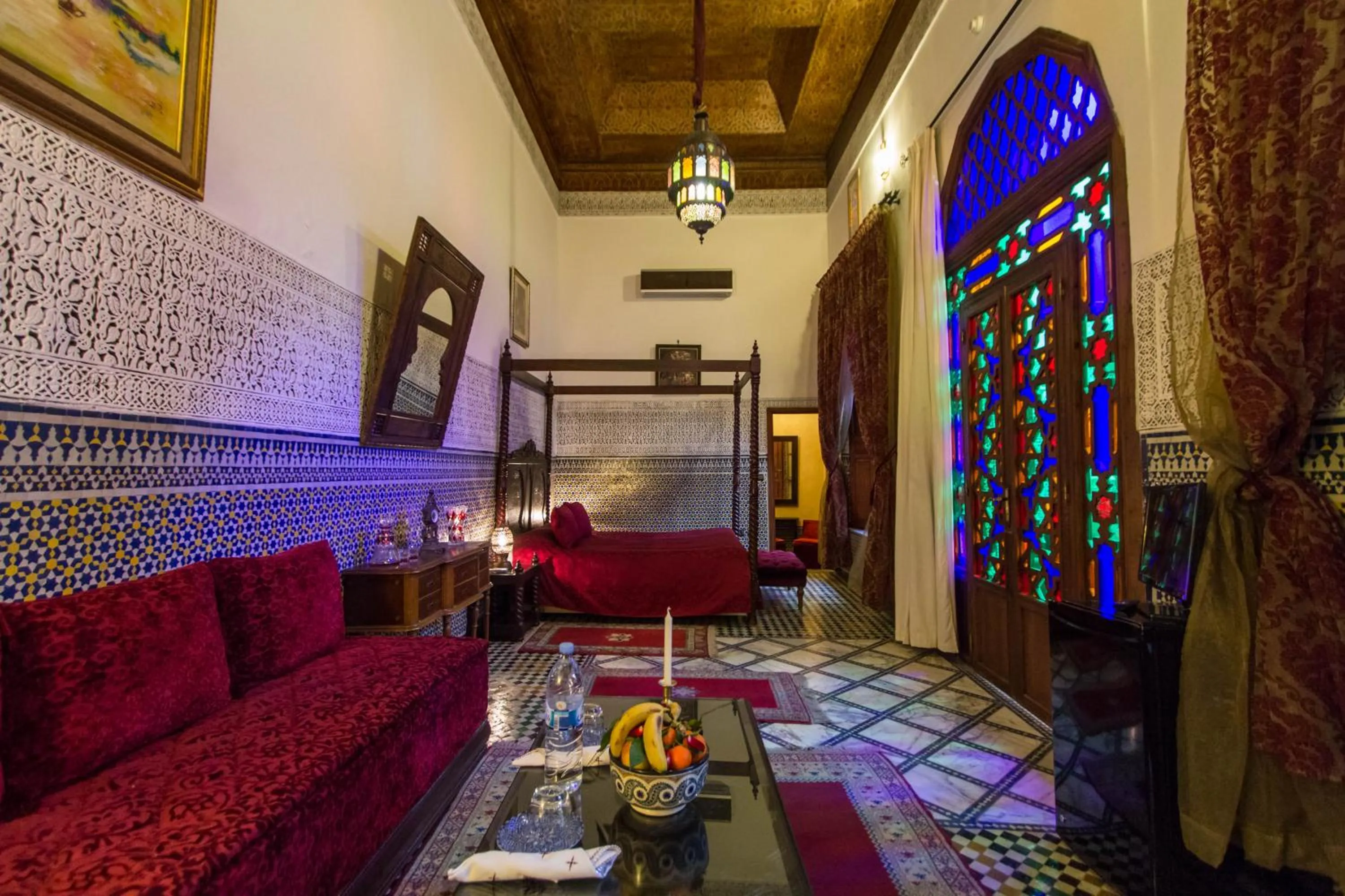 TV and multimedia in Riad - Dar Al Andalous