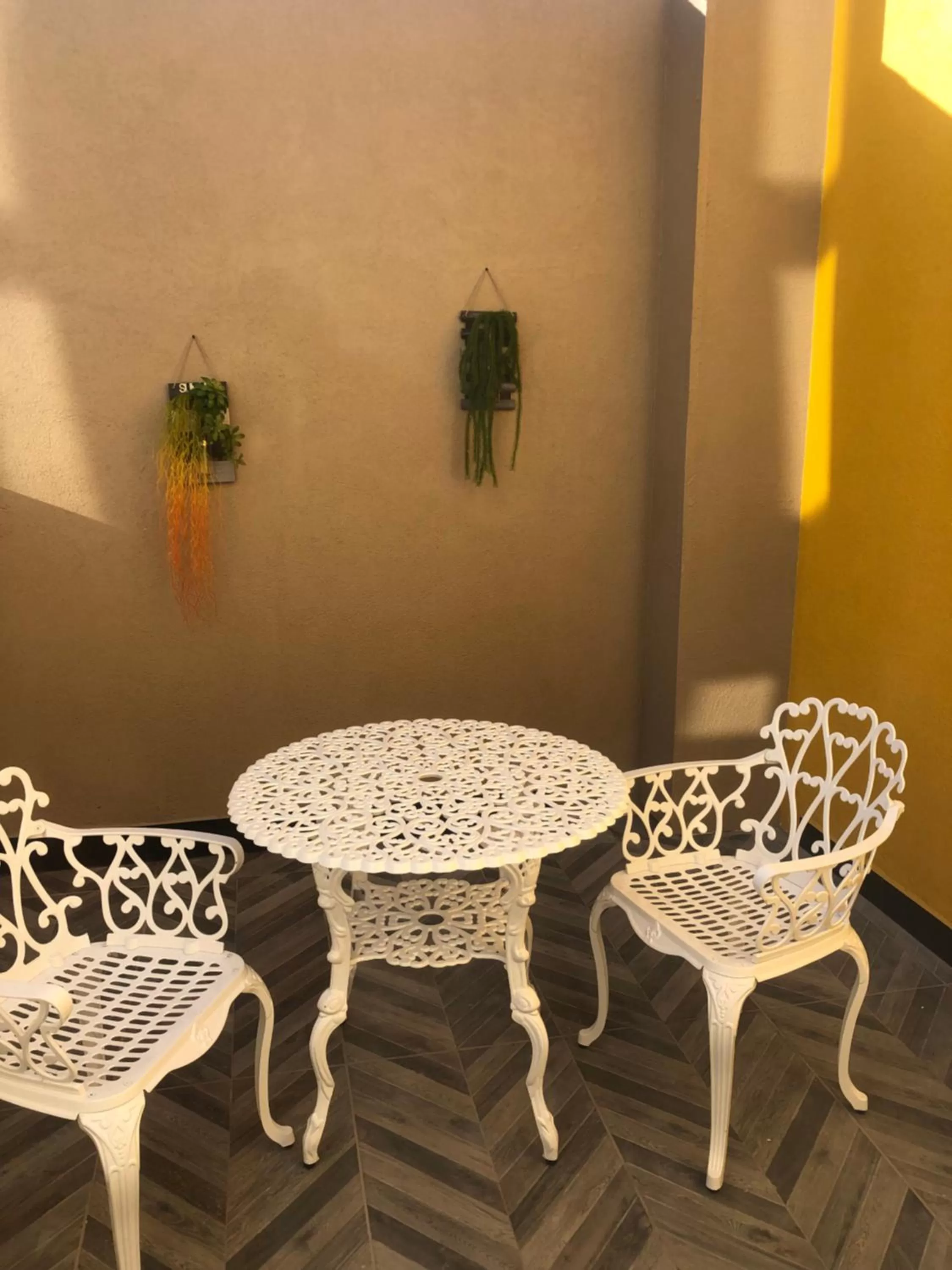 Seating Area in Hotel Boutique Suri