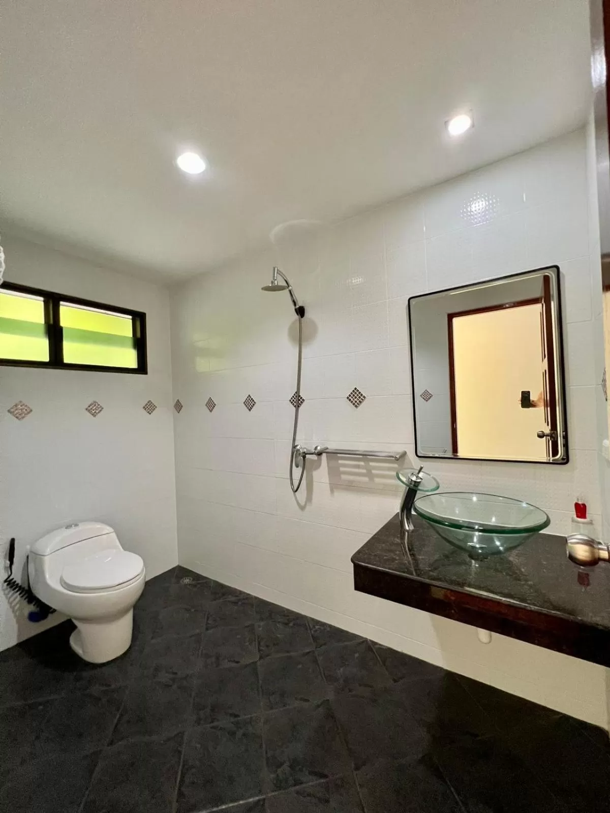 Mountain Seaview Luxury Apartments